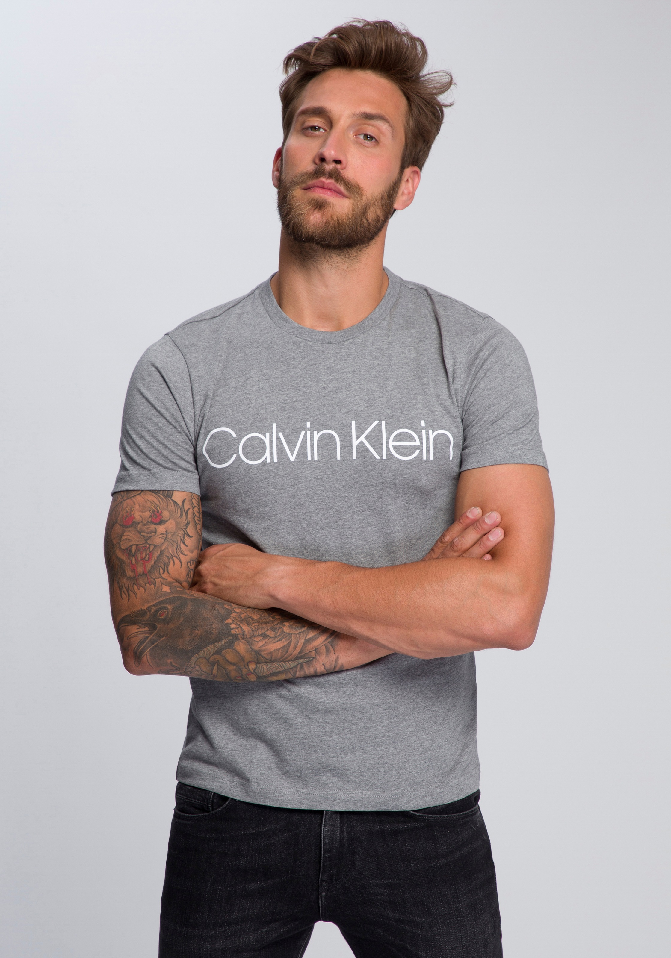 Calvin Klein T-Shirt »COTTON FRONT LOGO«, mit großem Calvin Klein- Schriftzug