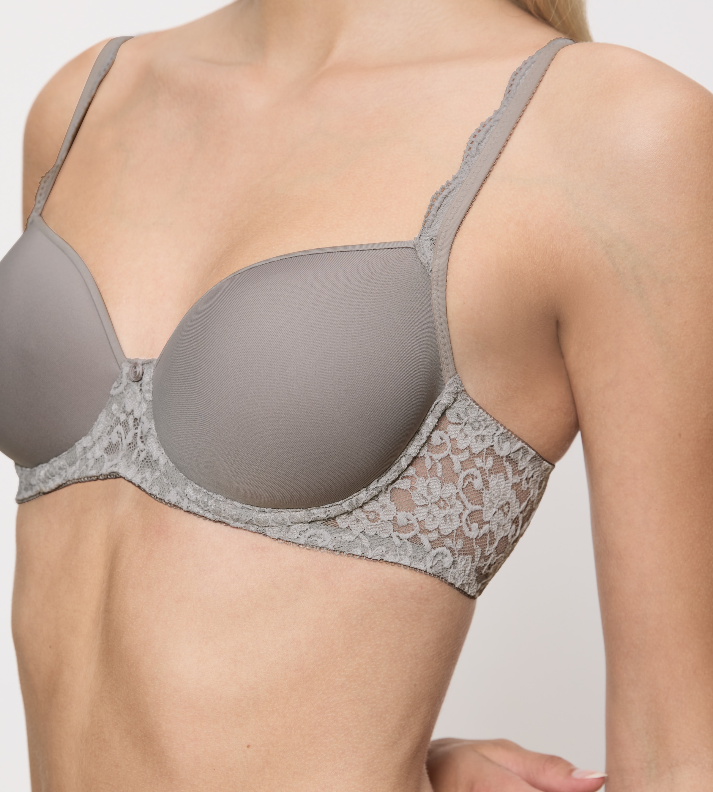 Triumph Bügel-BH »Amourette WP« Stretch-Spitze, glatte Cups, atmungsaktiv, leicht, feminin