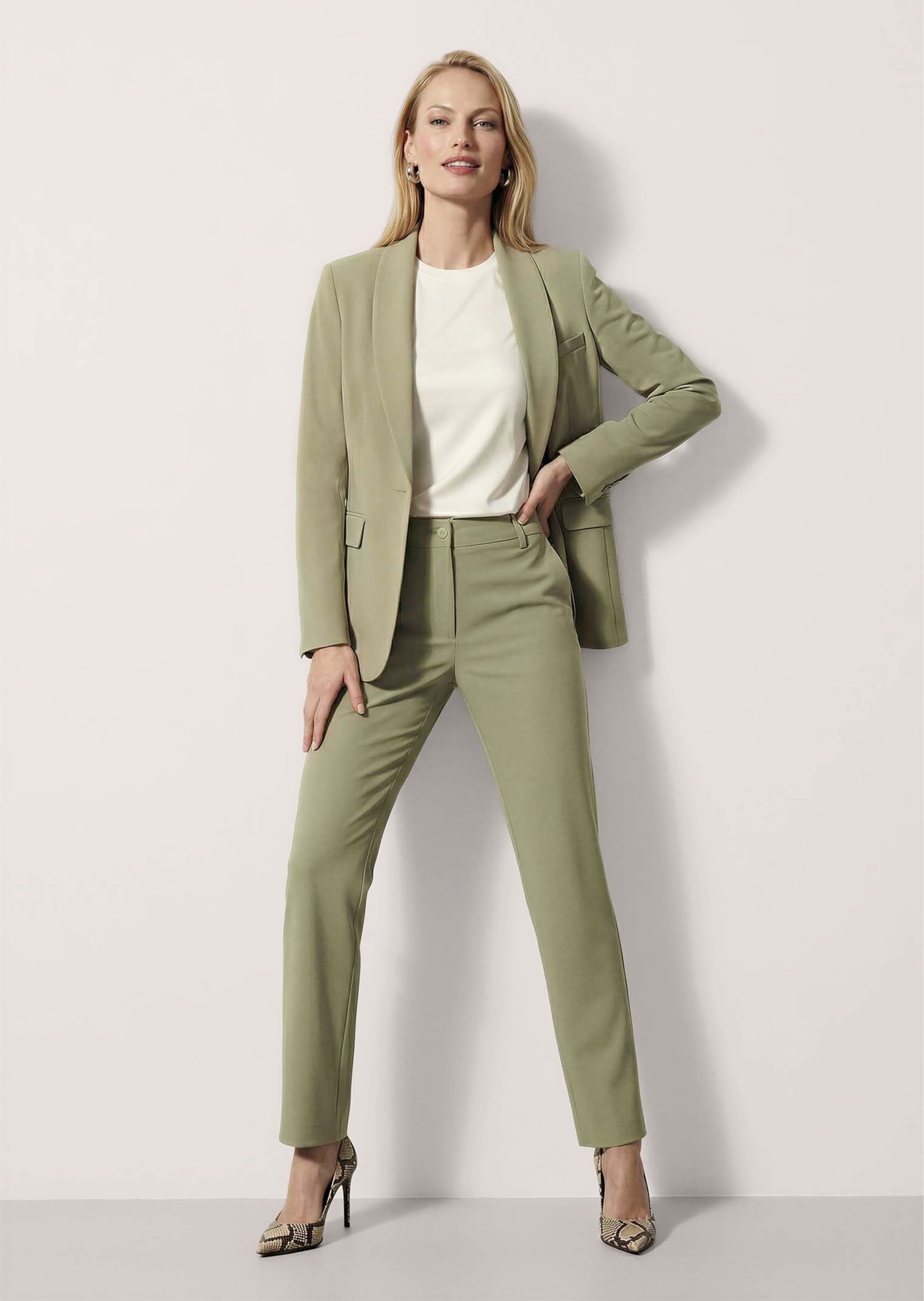 MADELEINE Jackenblazer »Blazer Zeitloser Blazer mit elegantem Kragen«