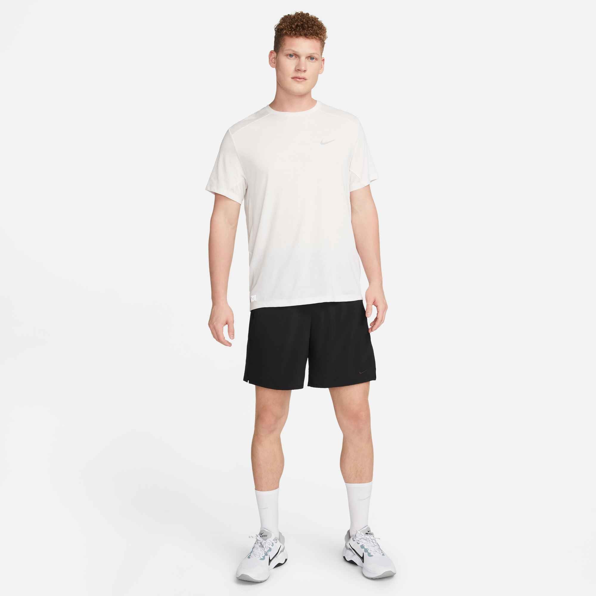 Nike Shorts »M NK DF UNLIMITED WVN 7IN UL«