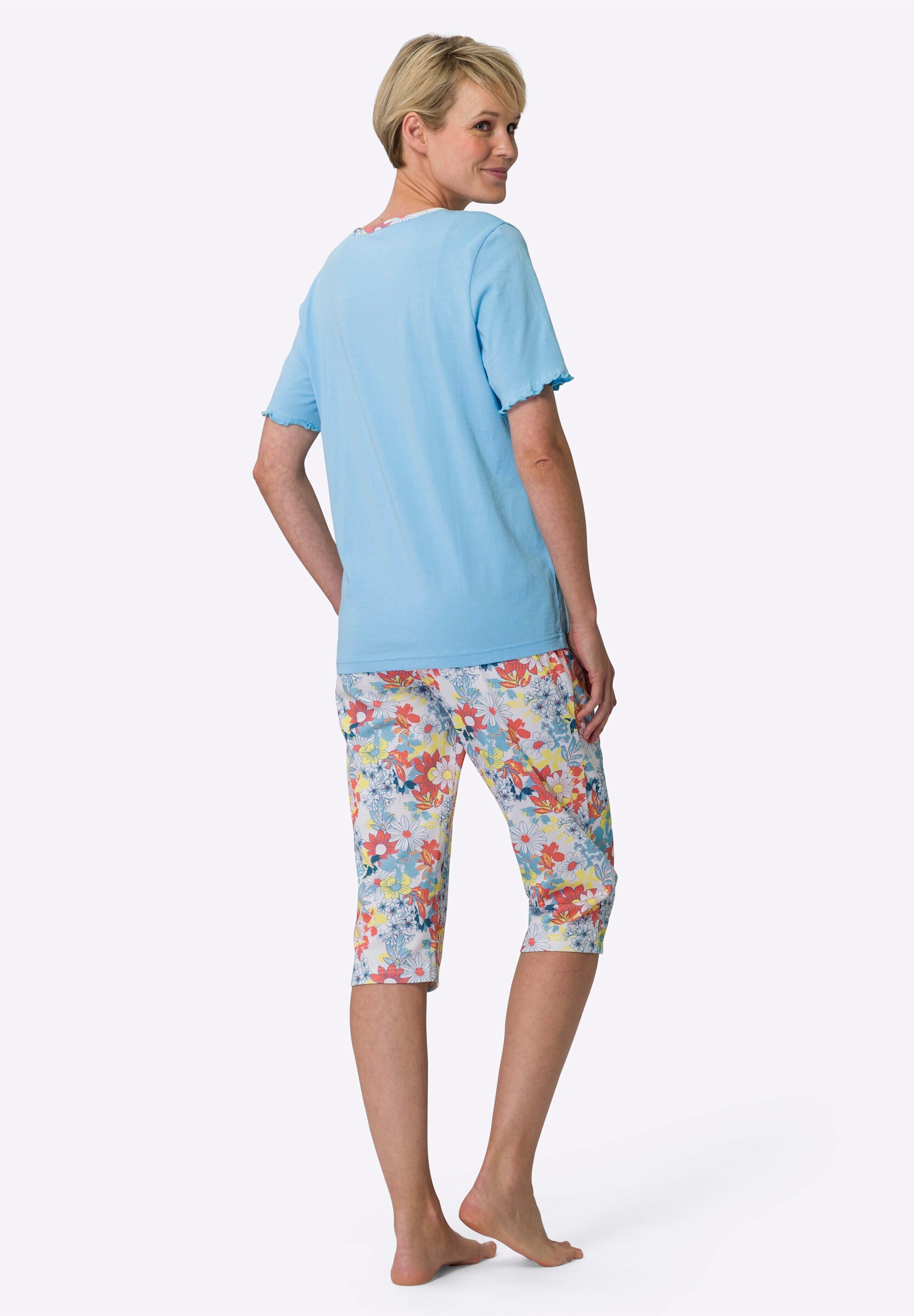 Sieh an! Capri-Pyjama »Capri-Schlafanzug Capri-Schlafanzug mit V-Ausschnitt, floral bedruckt« 1 Stk.