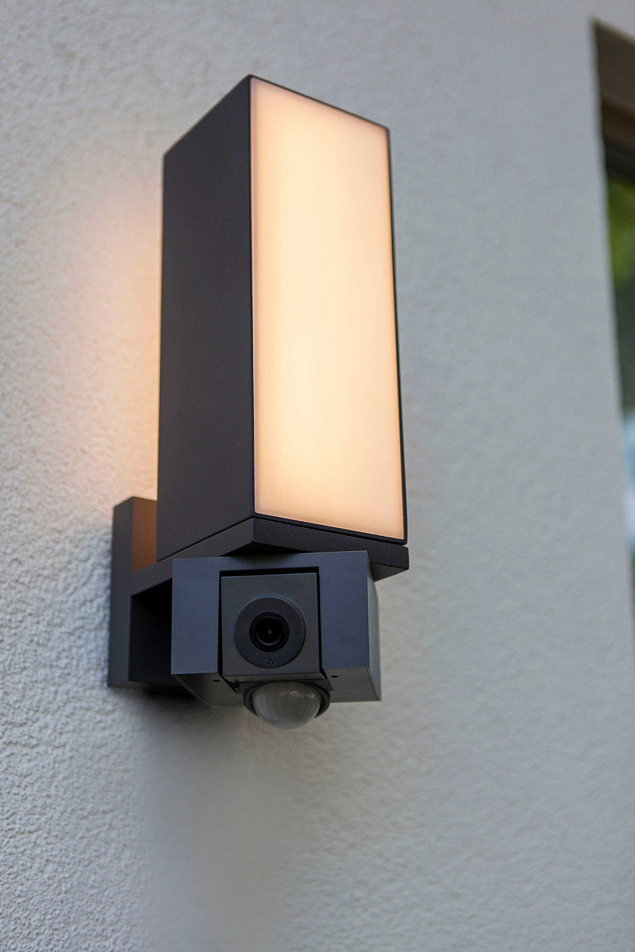 LUTEC Smarte LED-Leuchte »CUBA«, Smart-Home Kameraleuchte