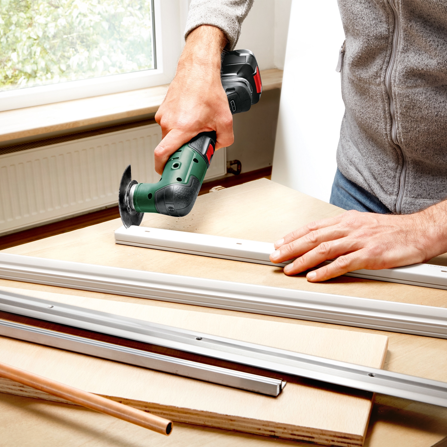 Bosch Home & Garden Akku-Multifunktionswerkzeug »UniversalMulti 18V-32«, ohne Akku und Ladegerät