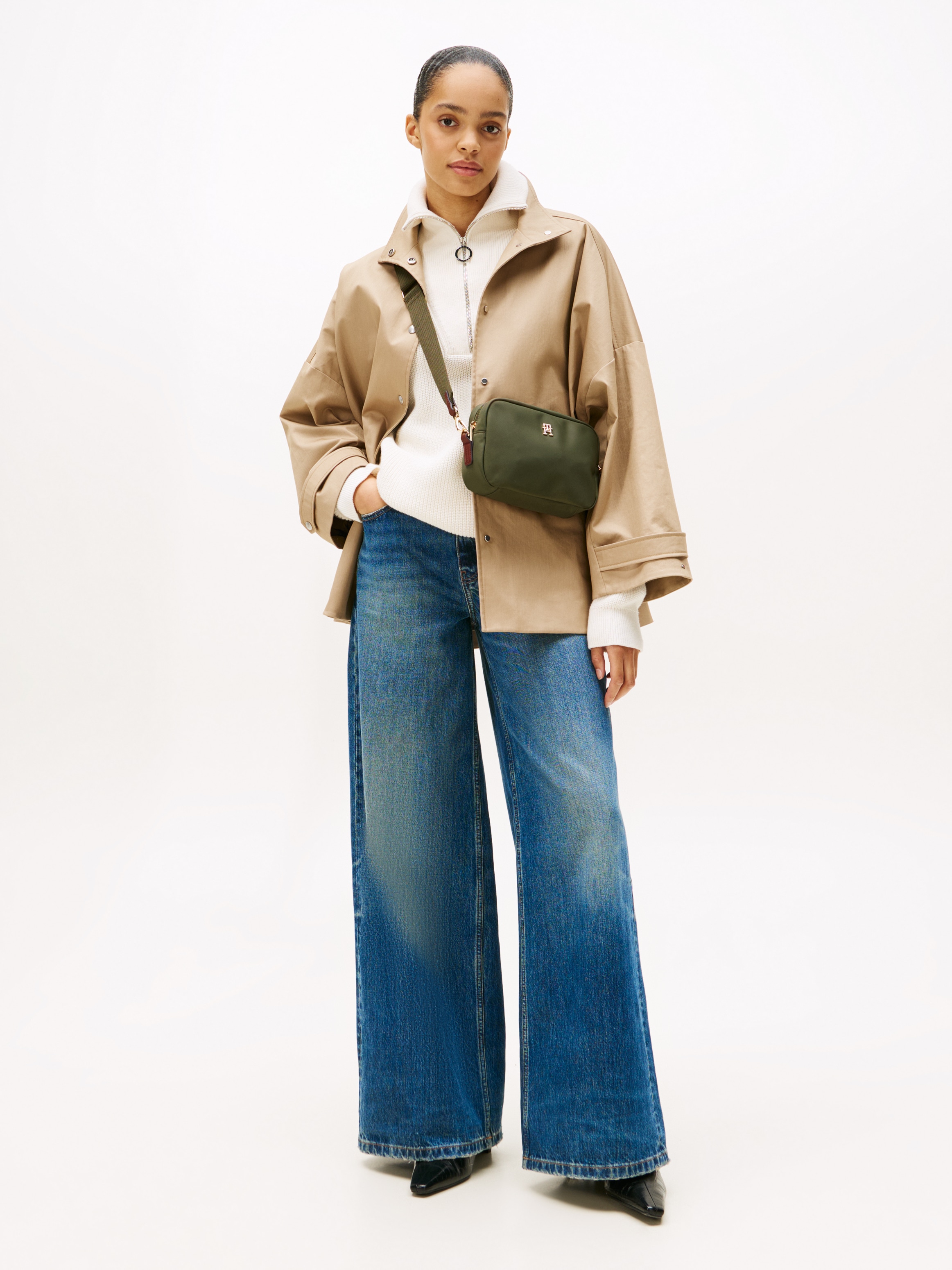 Tommy Hilfiger Mini Bag »POPETTE CAMERA BAG« , Damen Umhängetasche, Schultertasche mit TH-Schmuckelement