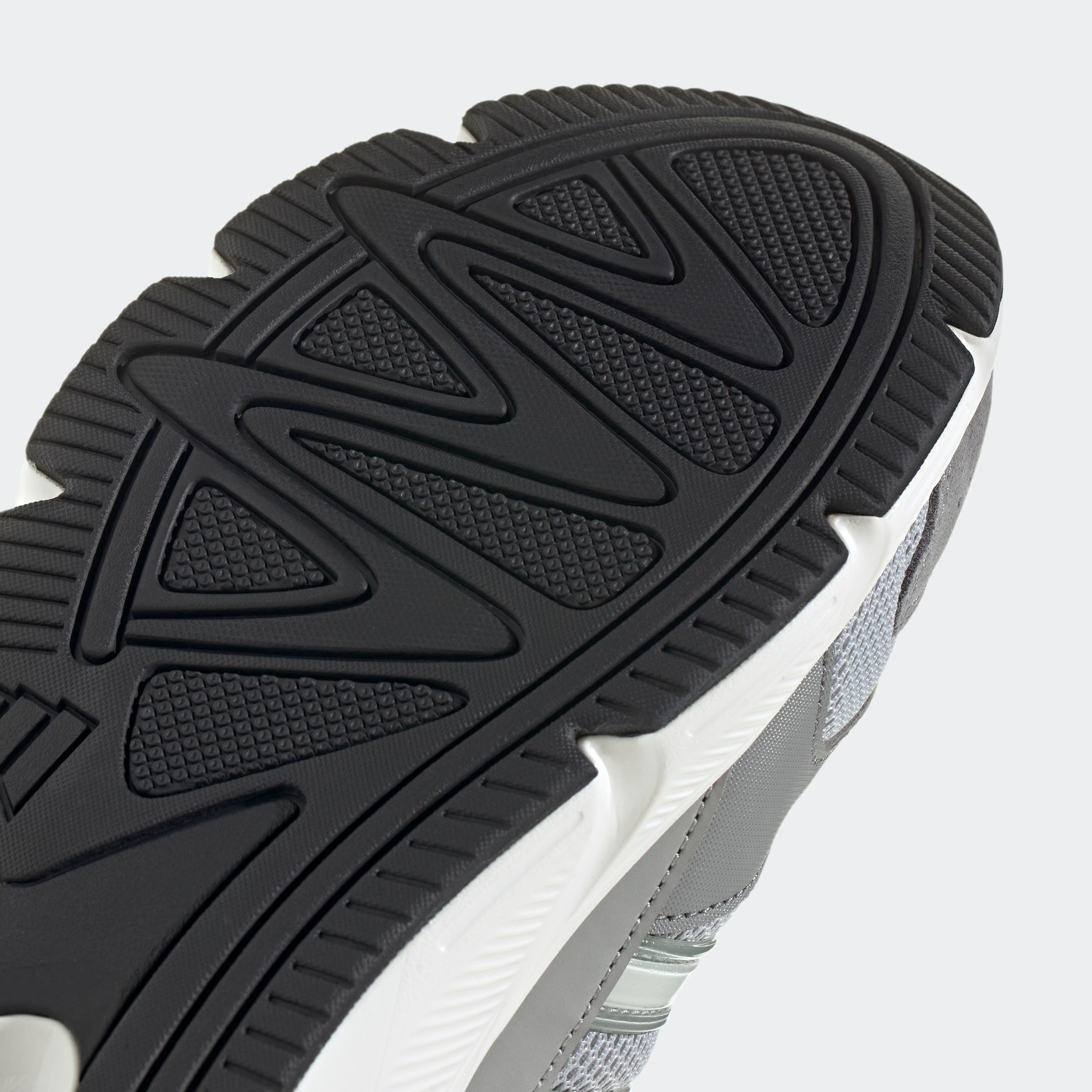 adidas Sportswear Sneaker »CRAZYCHAOS 2000«, inspiriert vom Design des adidas RESPONSE CL