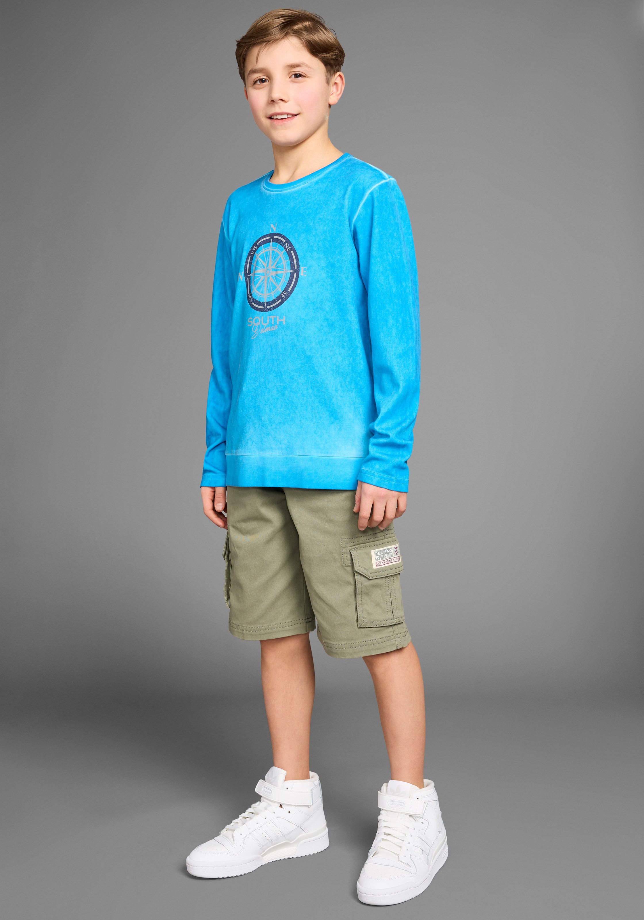 DELMAO Langarmshirt »Modisch gewaschenes Shirt«, Trendwaschung