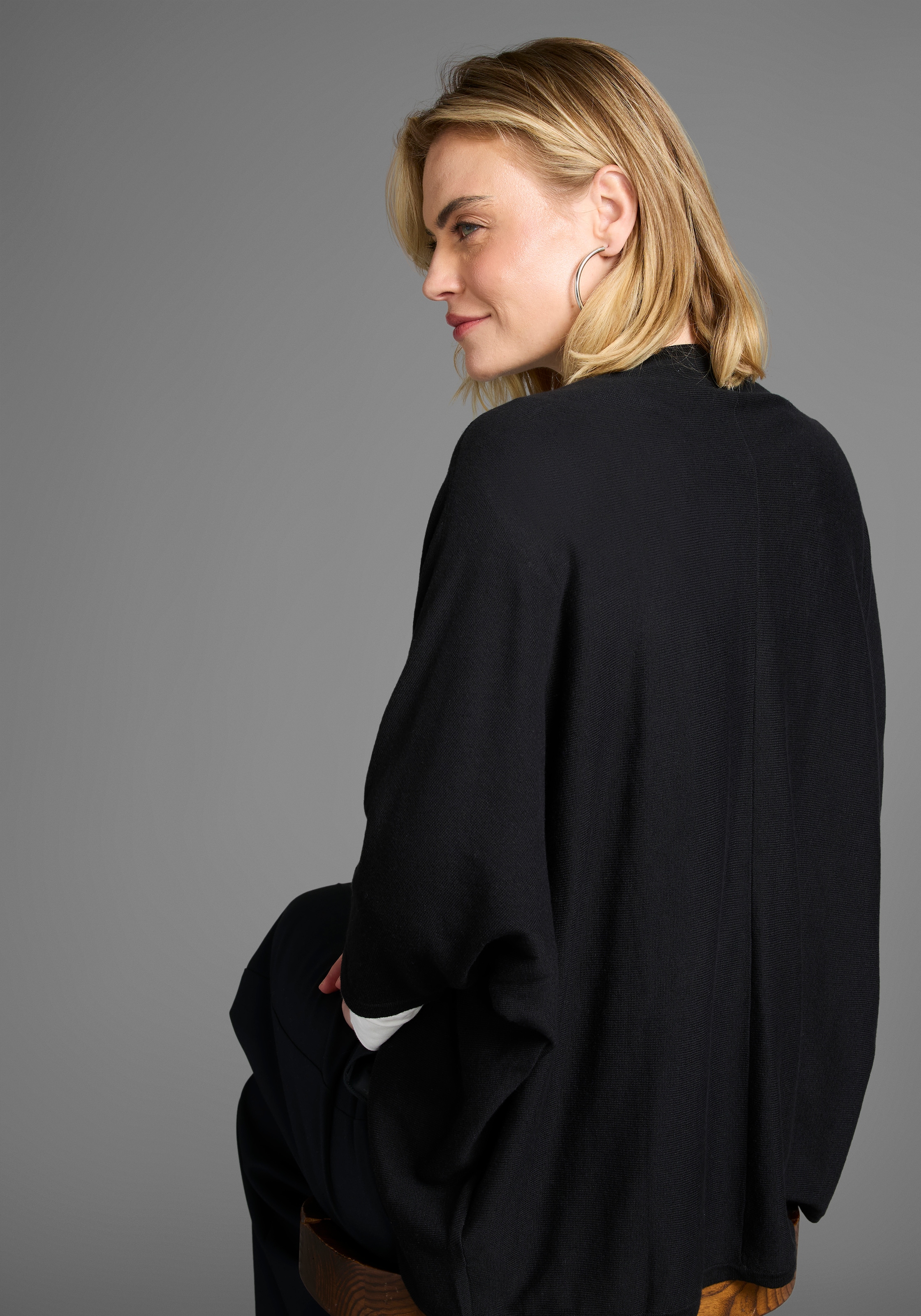 Laura Scott Strickjacke, oversized, mit Verschluss