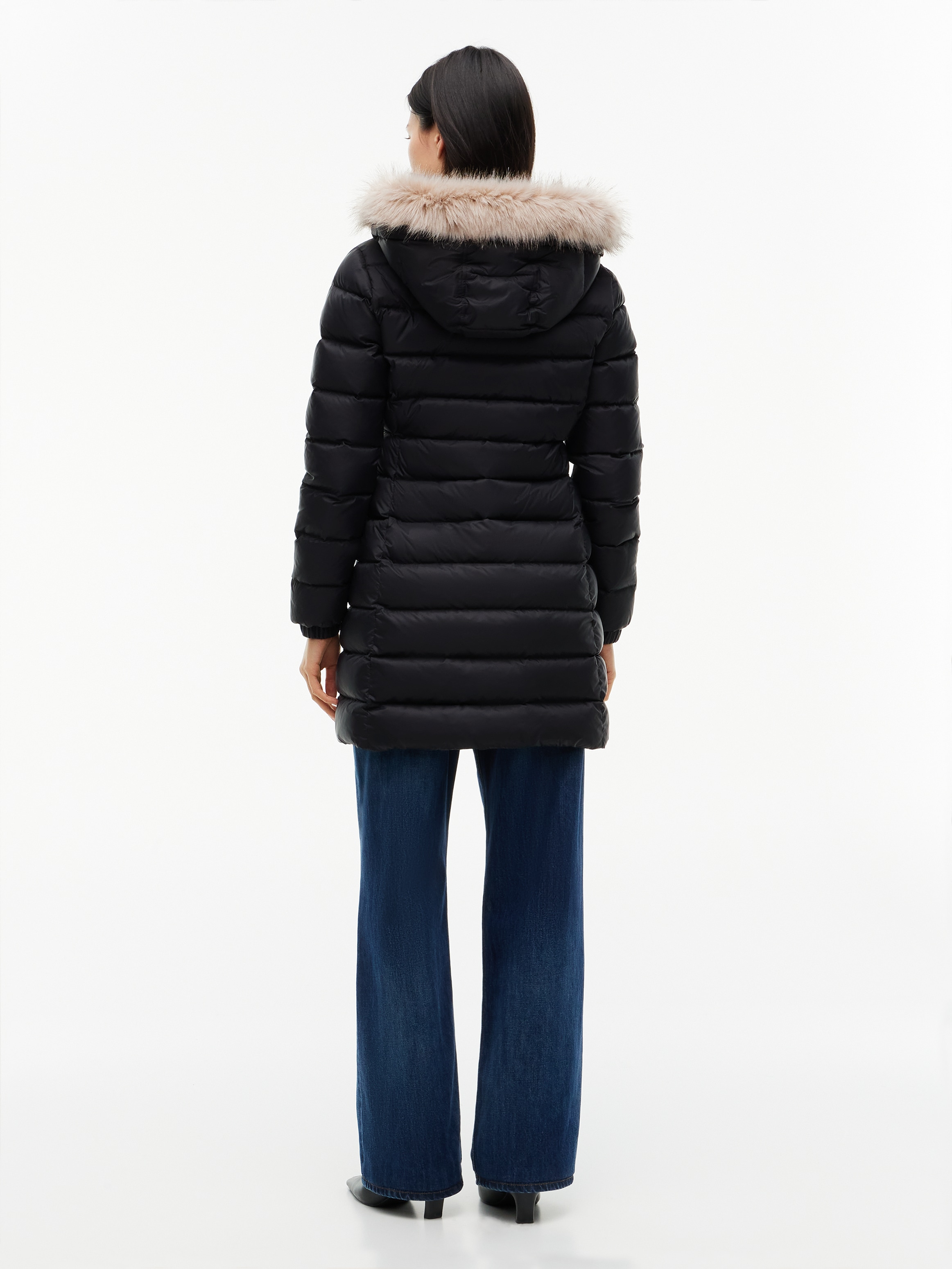 Tommy Jeans Steppmantel »TJW ESSENTIAL HOODED DOWN COAT« mit Fellimitat, Logostickerei