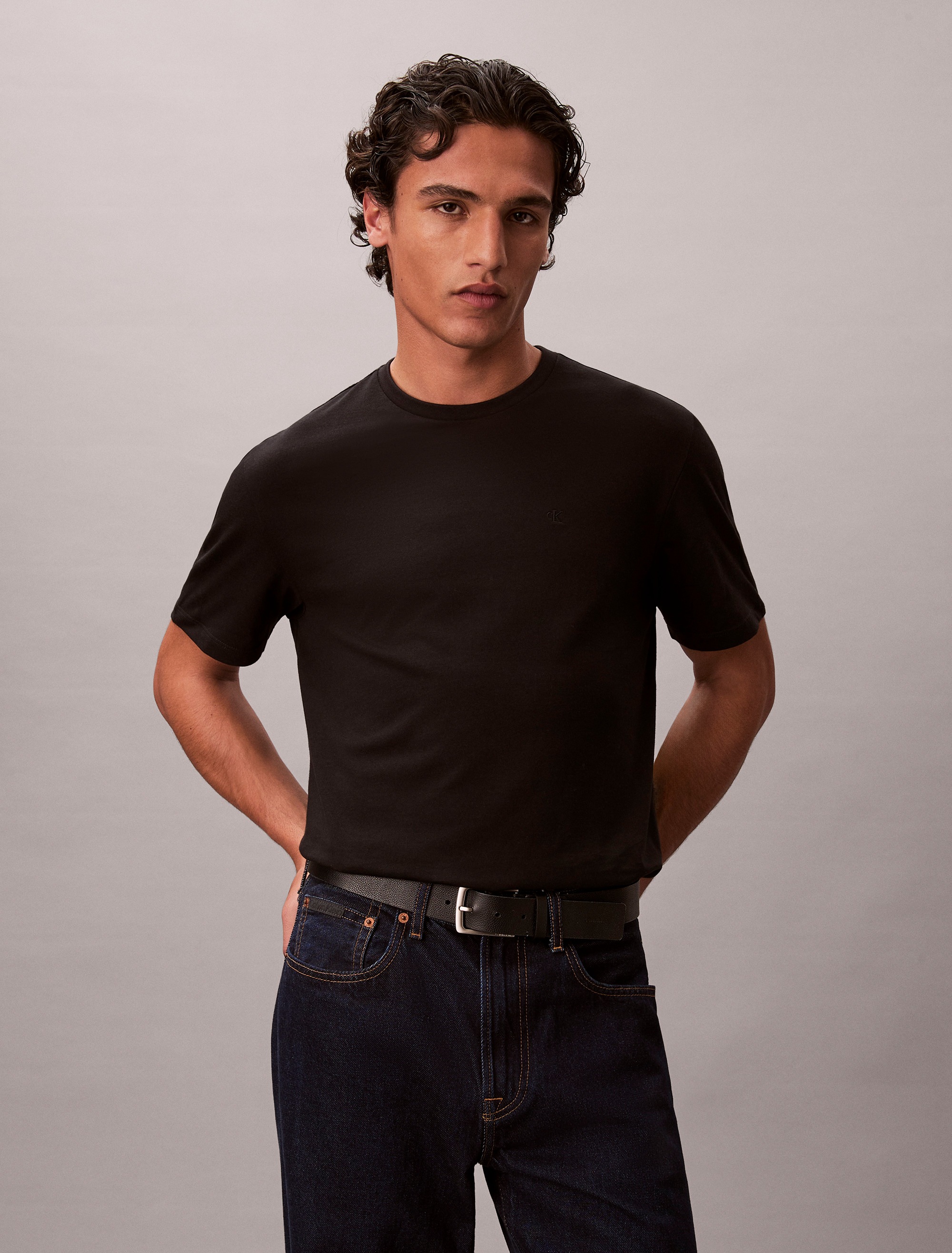 Calvin Klein Jeans T-Shirt »SS CLASSIC MONOGRAM TEE 2PK« 2 Stk. Mit Rundhalsausschnitt, regular fit