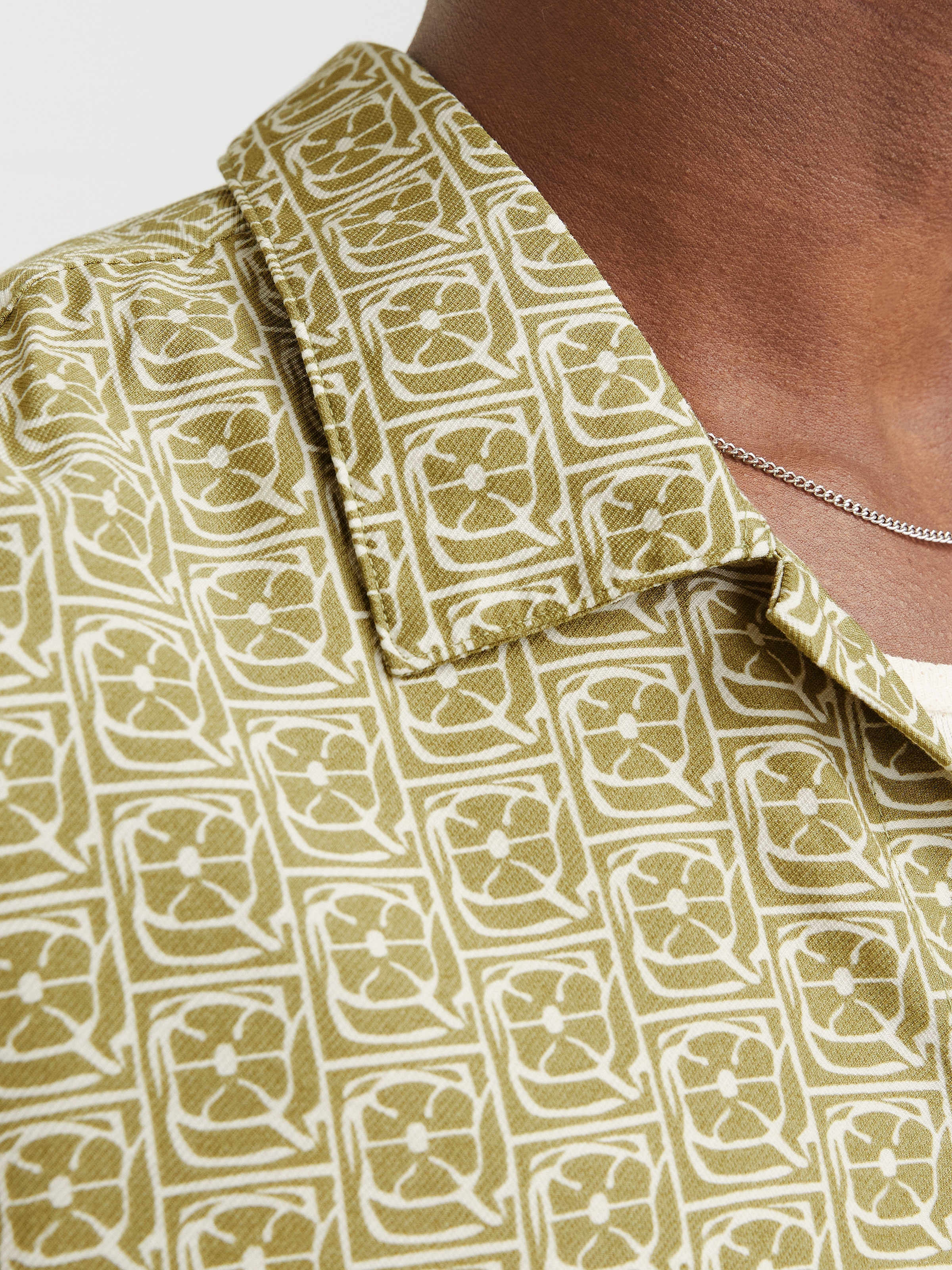 Jack & Jones Kurzarmhemd »JORMARSHALL ISLINGTON AOP SHIRT SS SN«