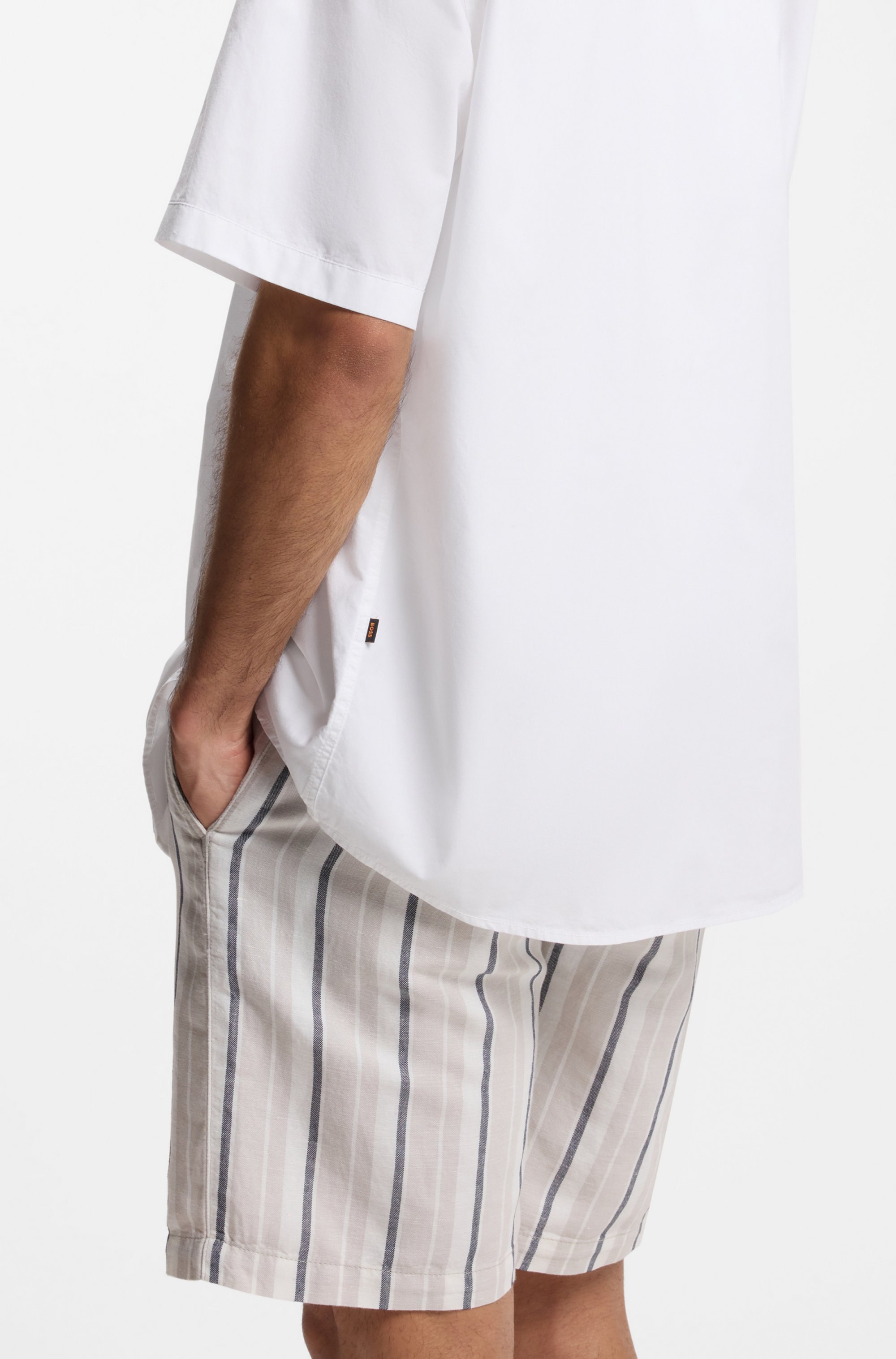 BOSS ORANGE Kurzarmhemd Regular Fit, Kentkragen, Kurzarm