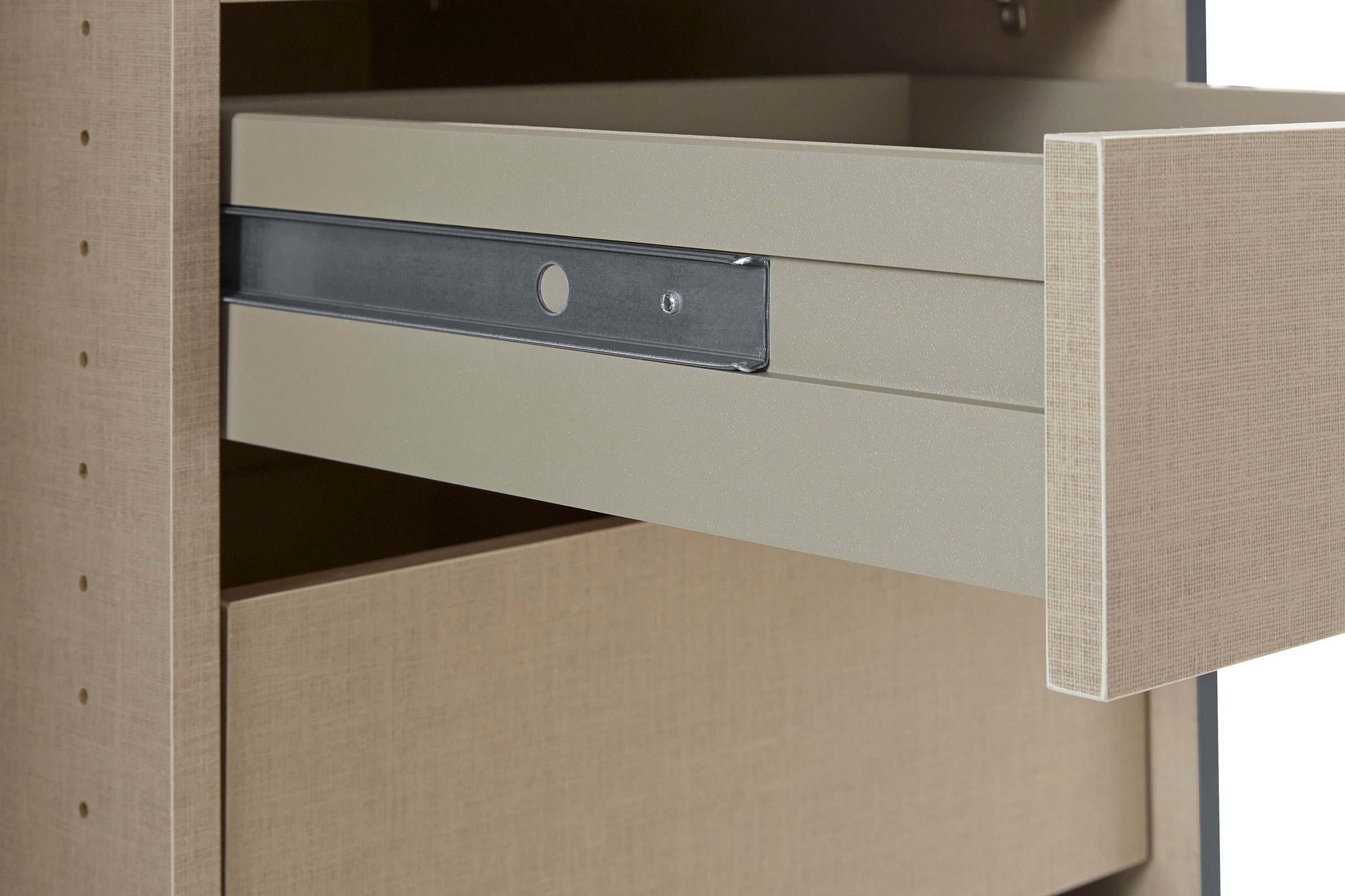 rauch Schwebetürenschrank »Kleiderschrank Schrank Garderobe TOPSELLER OTELI inkl. Inneneinteilung«, (Breiten 203/271/315/360 cm Höhen 210/229 cm), mit 3 Innenschubladen sowie zusätzlichen Einlegeböden MADE IN GERMANY