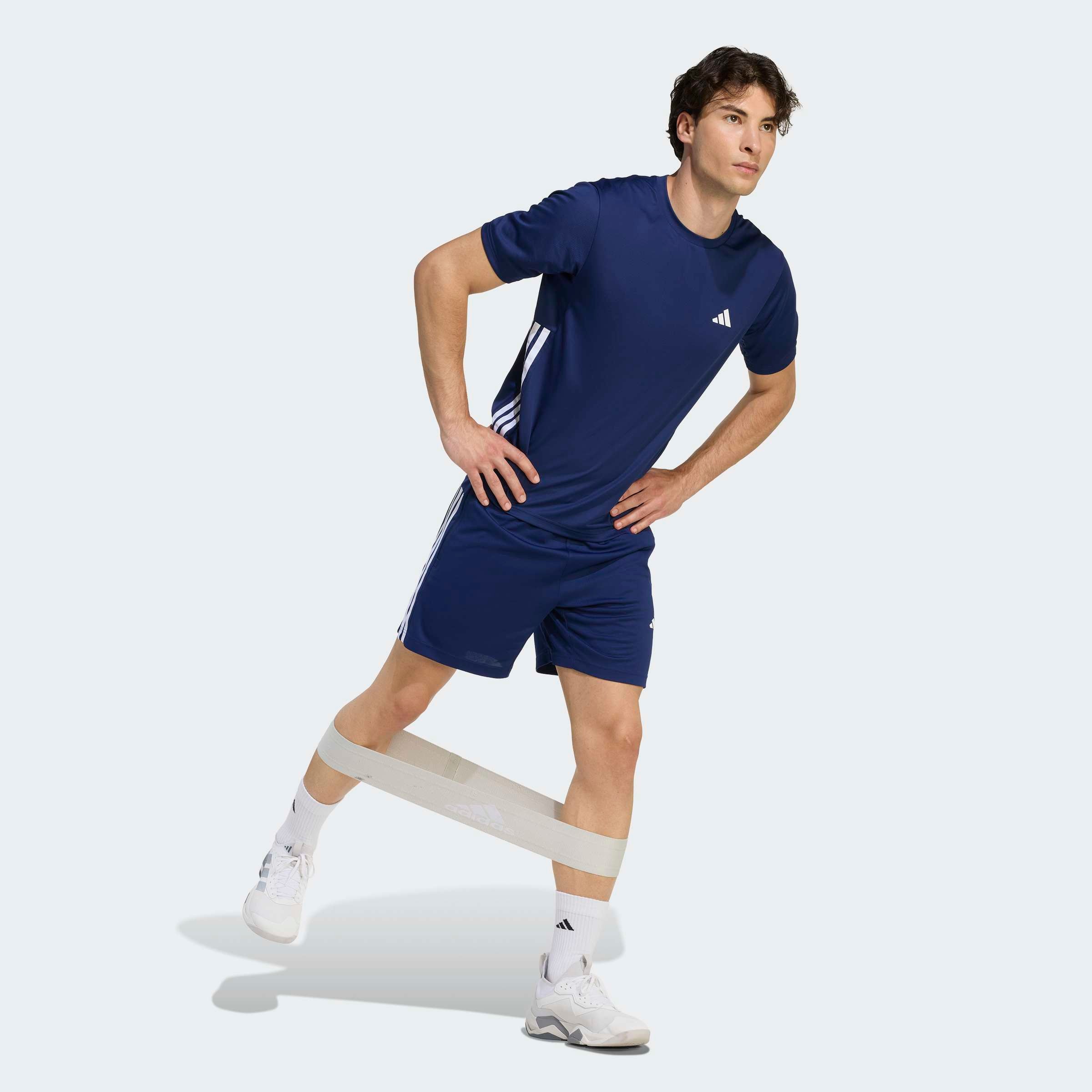 adidas Performance Shorts »WORKOUT ESSENTIALS BASE 3-STRIPES PIQUÉ 7 IN«