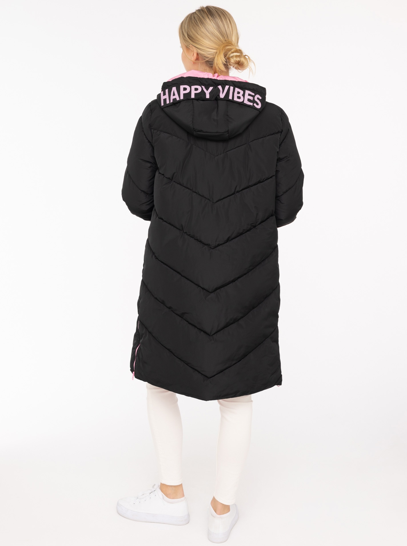 Zwillingsherz Steppmantel »"Happy Vibes"«, Print an Kapuze, farbigen Details und Zippern