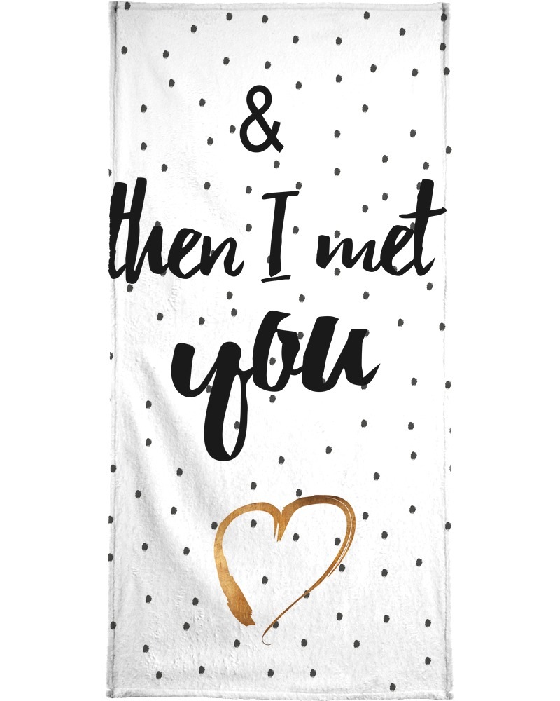 Juniqe Handtuch »Met You«, (1 St.), Weiche Frottee-Veloursqualität