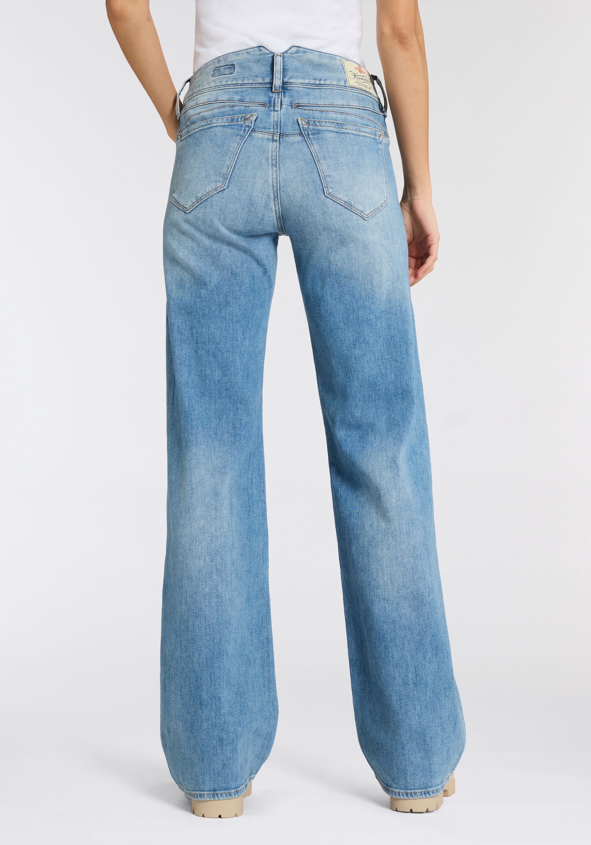 Herrlicher Straight-Jeans »Prime New Denim Stretch« mit Spitzbund hinten