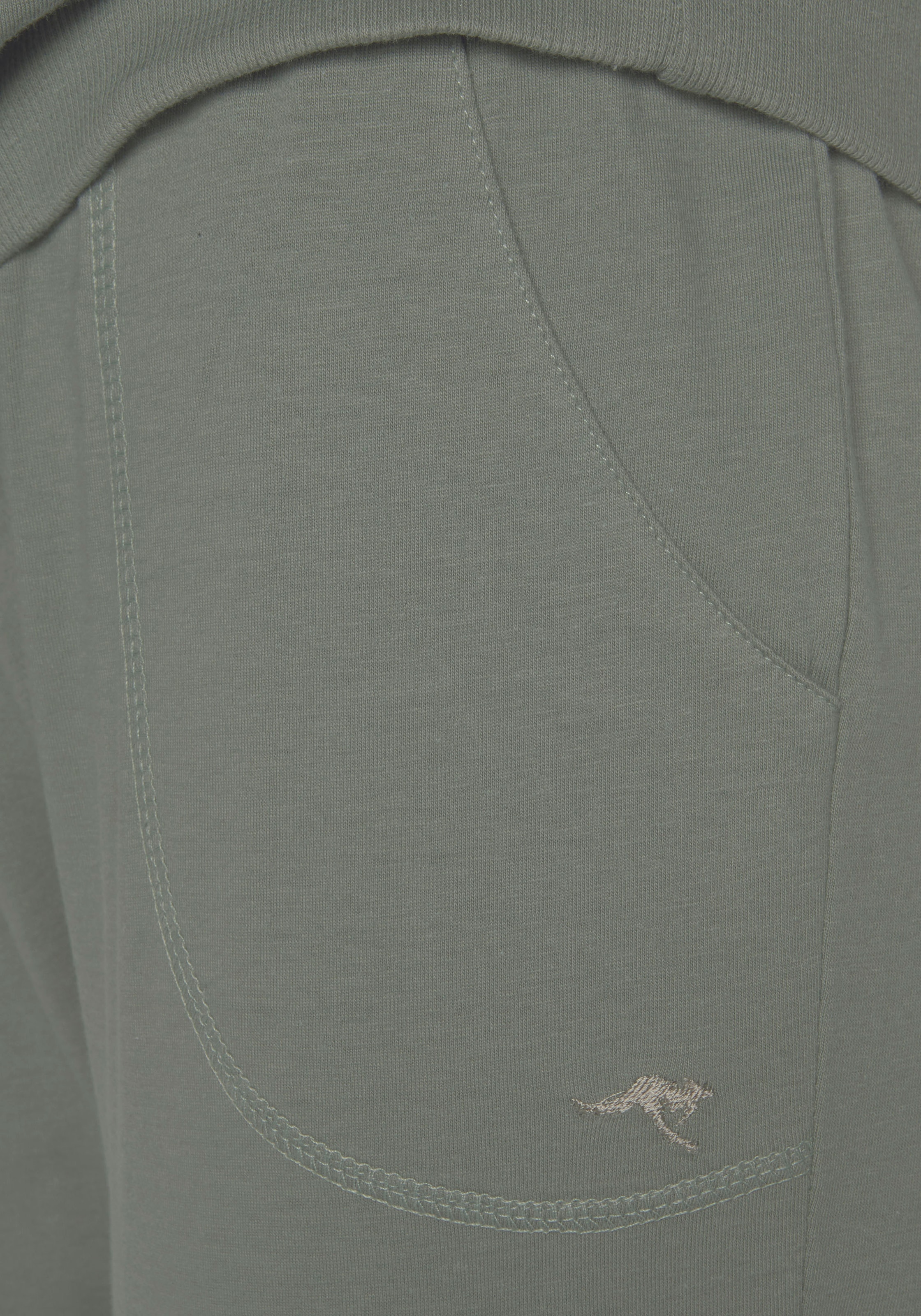 KangaROOS Pyjama, (2 tlg., 1 Stück), mit Slogan-Frontdruck kaufen bei OTTO