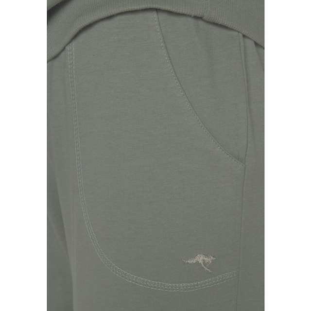 KangaROOS Pyjama, (2 tlg., 1 Stück), mit Slogan-Frontdruck kaufen bei OTTO