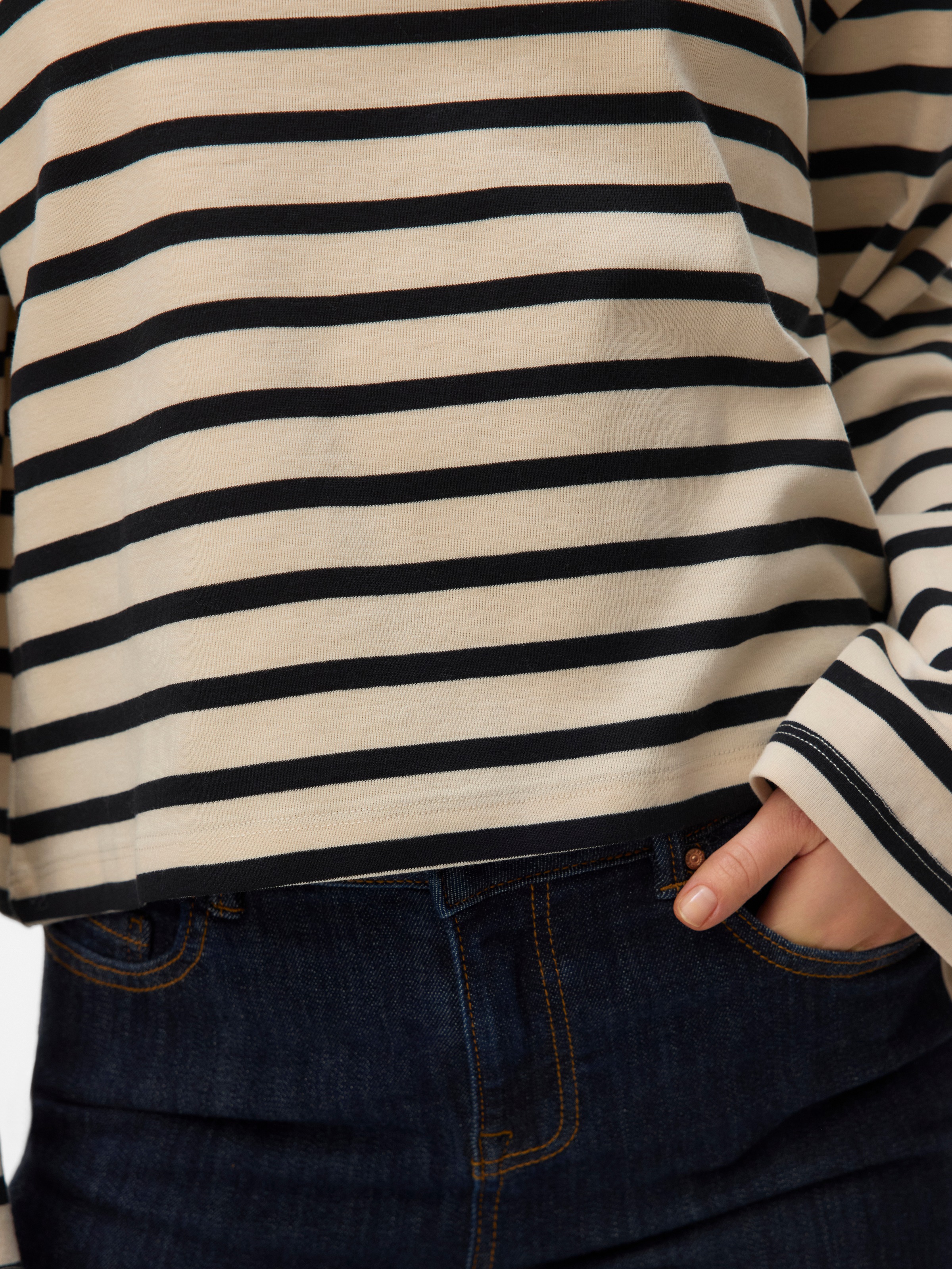 Vero Moda Langarmshirt »VMURENA LS OVERSIZED FUNNEL NECK TOP JRS« mit Trompetenärmeln