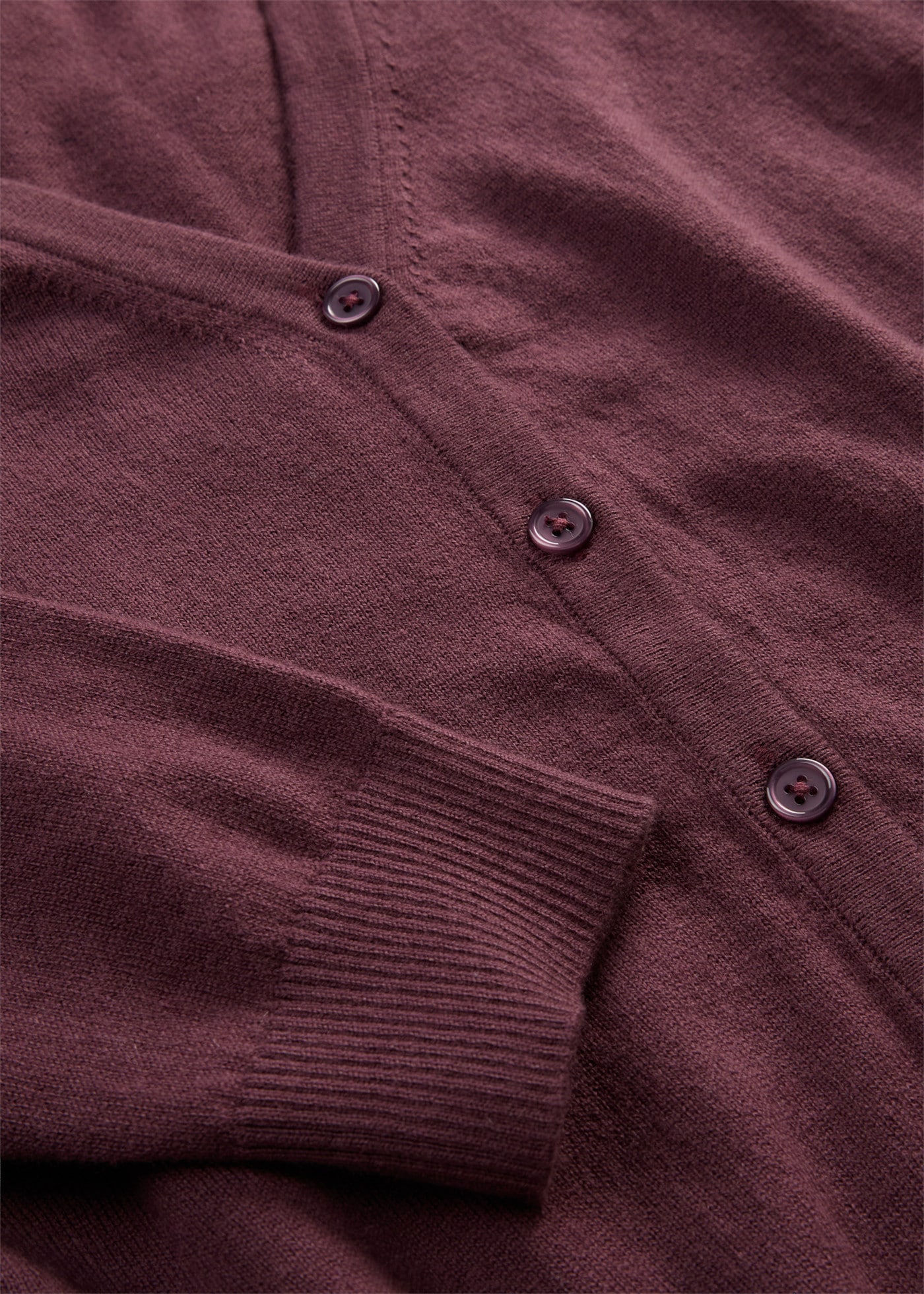 bonprix Strickjacke kuschelige Premium-Feinstrickjacke, Regular Fit, Langarm