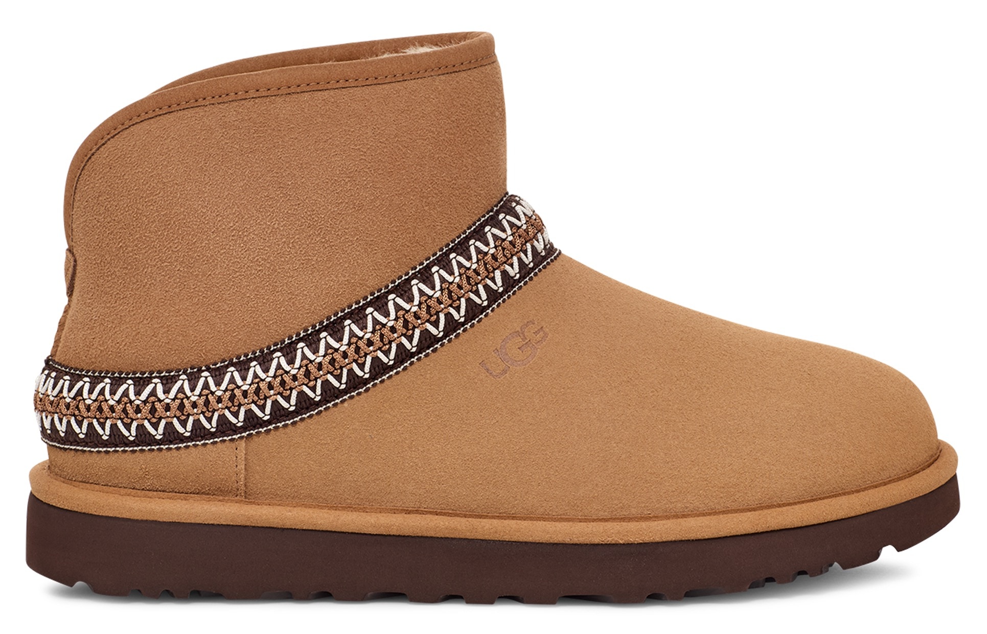 UGG Schlupfboots »CLASSIC MINI CRESCENT«, Winterstiefel, Snowboots mit kuscheliger Innenausstattung