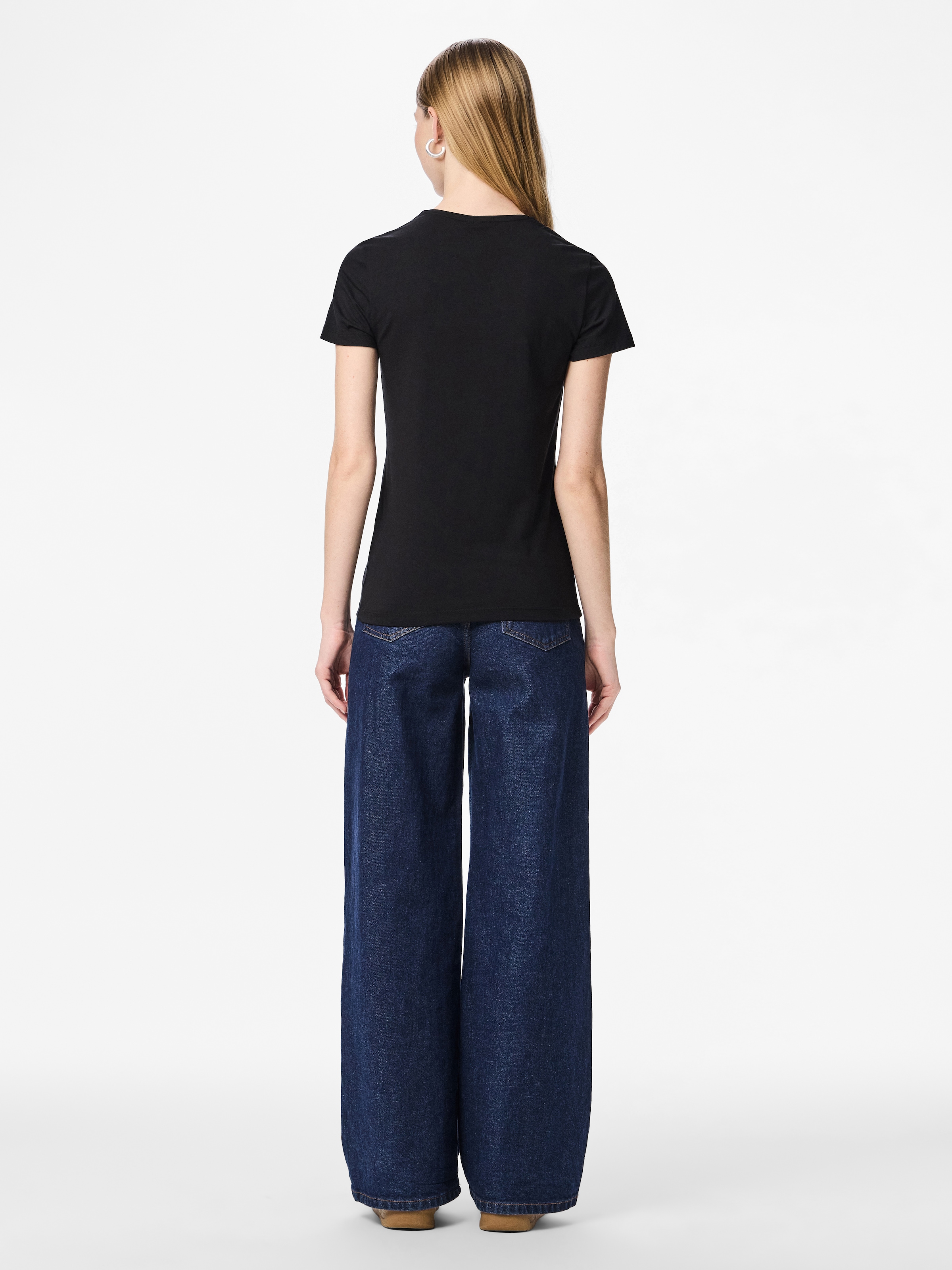pieces Kurzarmshirt »PCSIRENE TEE JRS NOOS« Baumwollmischung, slim fit