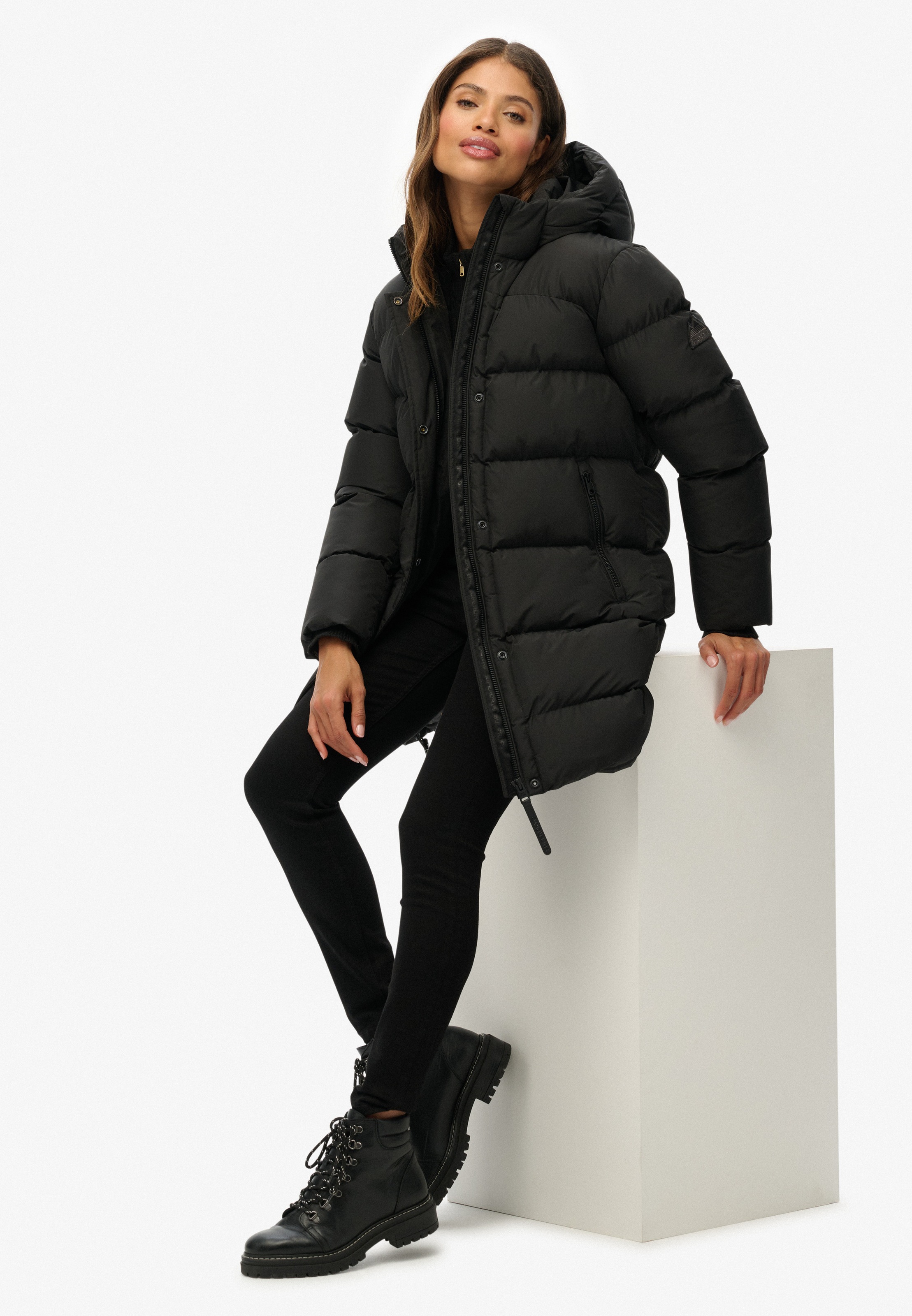 Superdry Steppjacke »HOODED SPORTS PUFFER MID JKT«, mit Kapuze