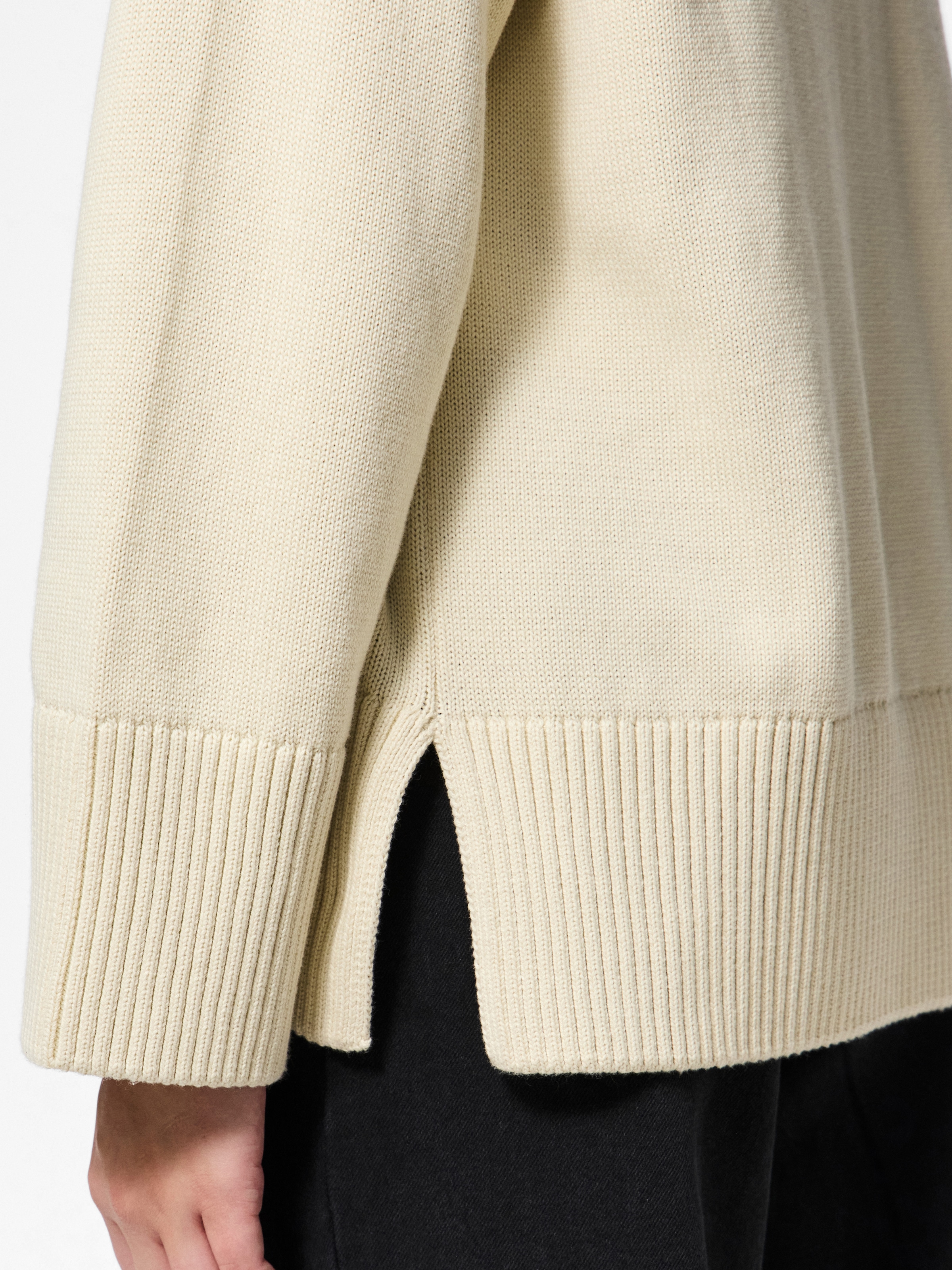 pieces Rundhalspullover »PCAVA LS O-NECK SLIT KNIT NOOS«