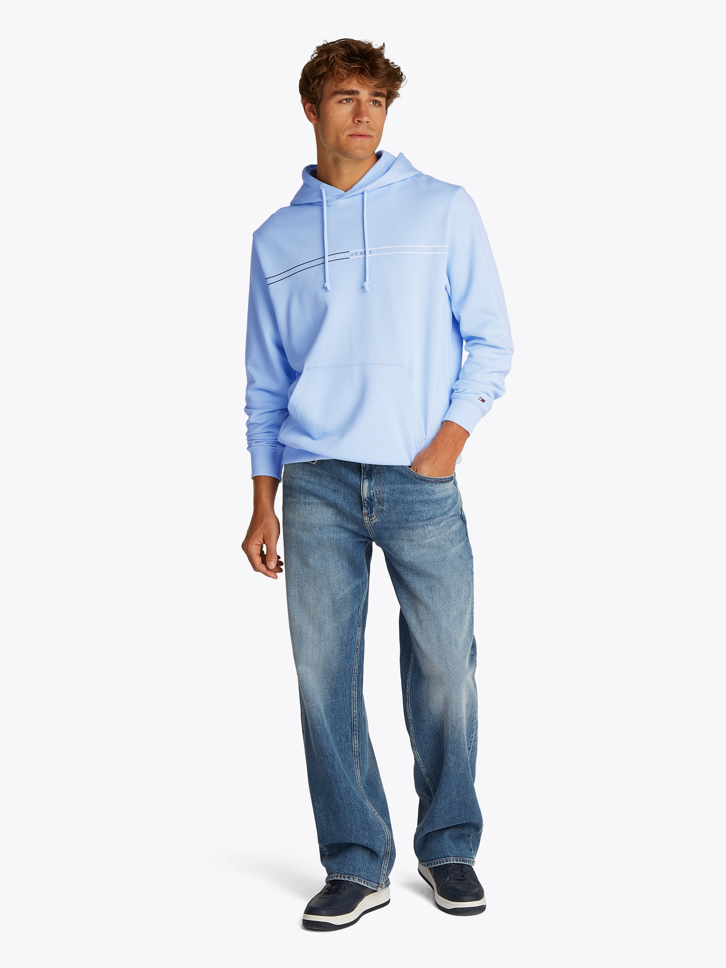 Tommy Jeans Kapuzensweatshirt »TJM REG ENTRY GRAPHIC HOODIE EXT«, mit mehrfarbigen Print