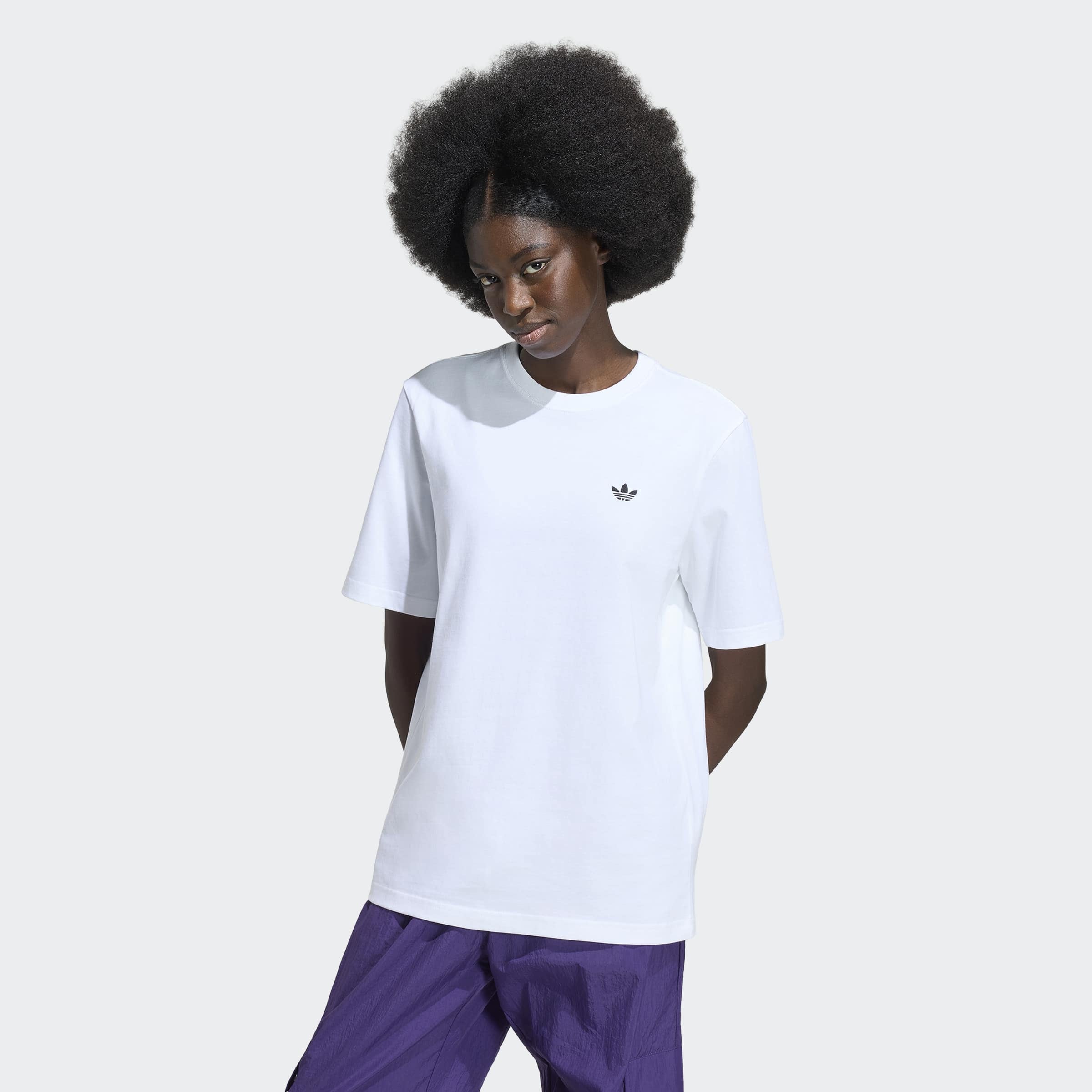 adidas Originals T-Shirt »ESS TEE« für Erwachsene, mit sportlichem Stil, Kurzarmdesign, ohne Verschluss