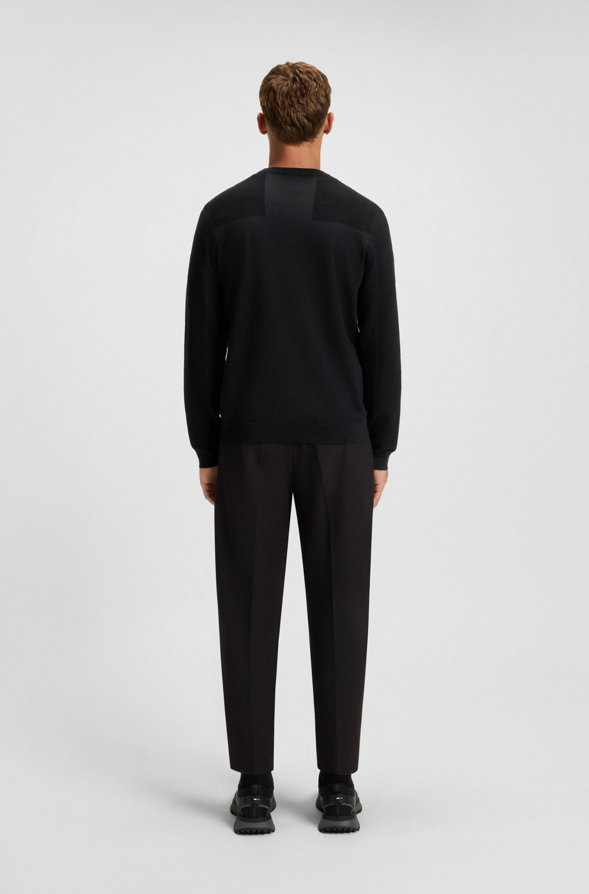 BOSS GREEN Strickpullover »KN Momentum-X CN« Rundhalsausschnitt, Regular Fit, kontrast HD-Logo