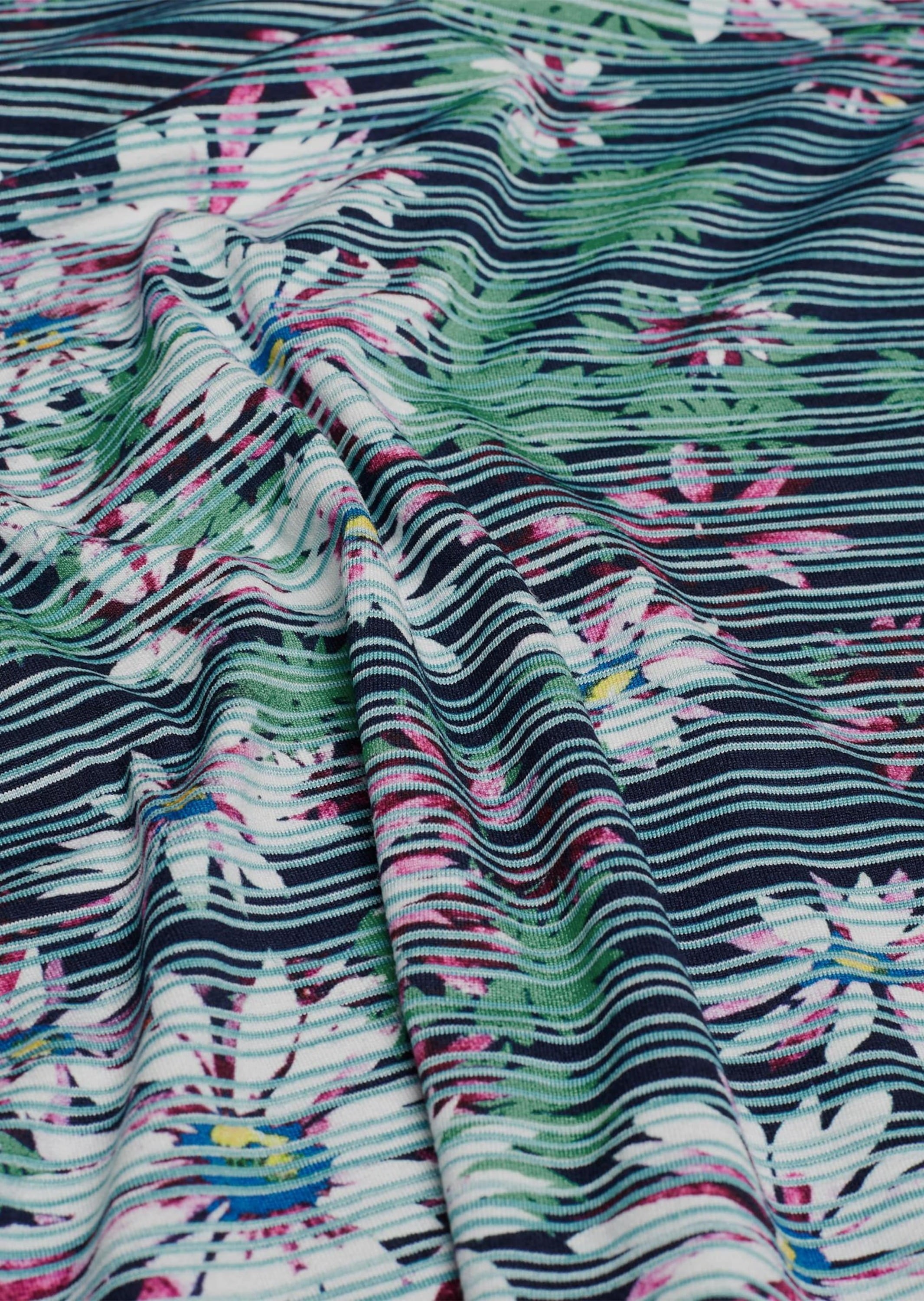 GOLDNER Print-Shirt »Bequemes Druckshirt in Blumen-Ringeloptik« Vielseitig kombinierbar