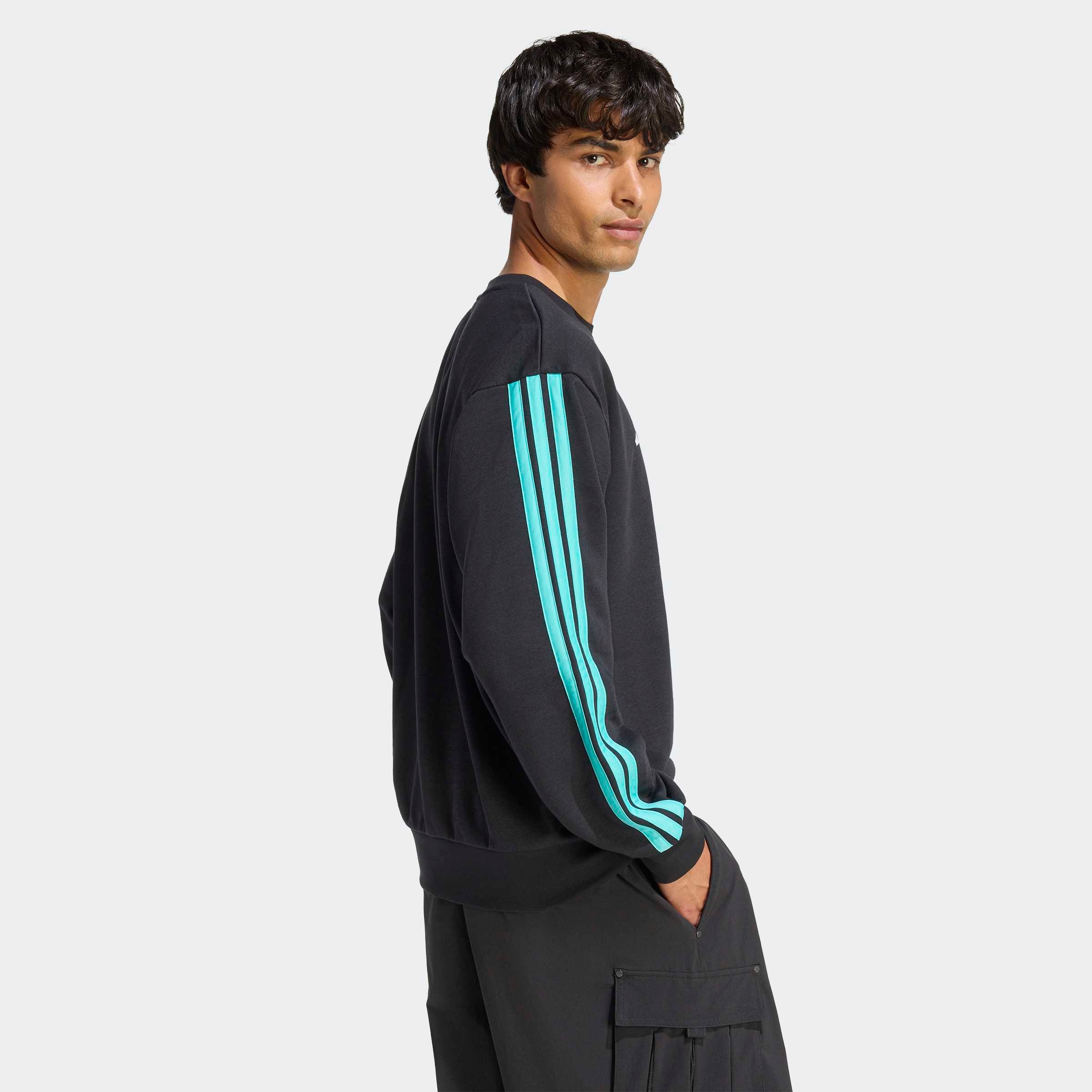 adidas Performance Sweatshirt »MERCEDES - AMG PETRONAS FORMULA 1 TEAM DNA SWEAT«
