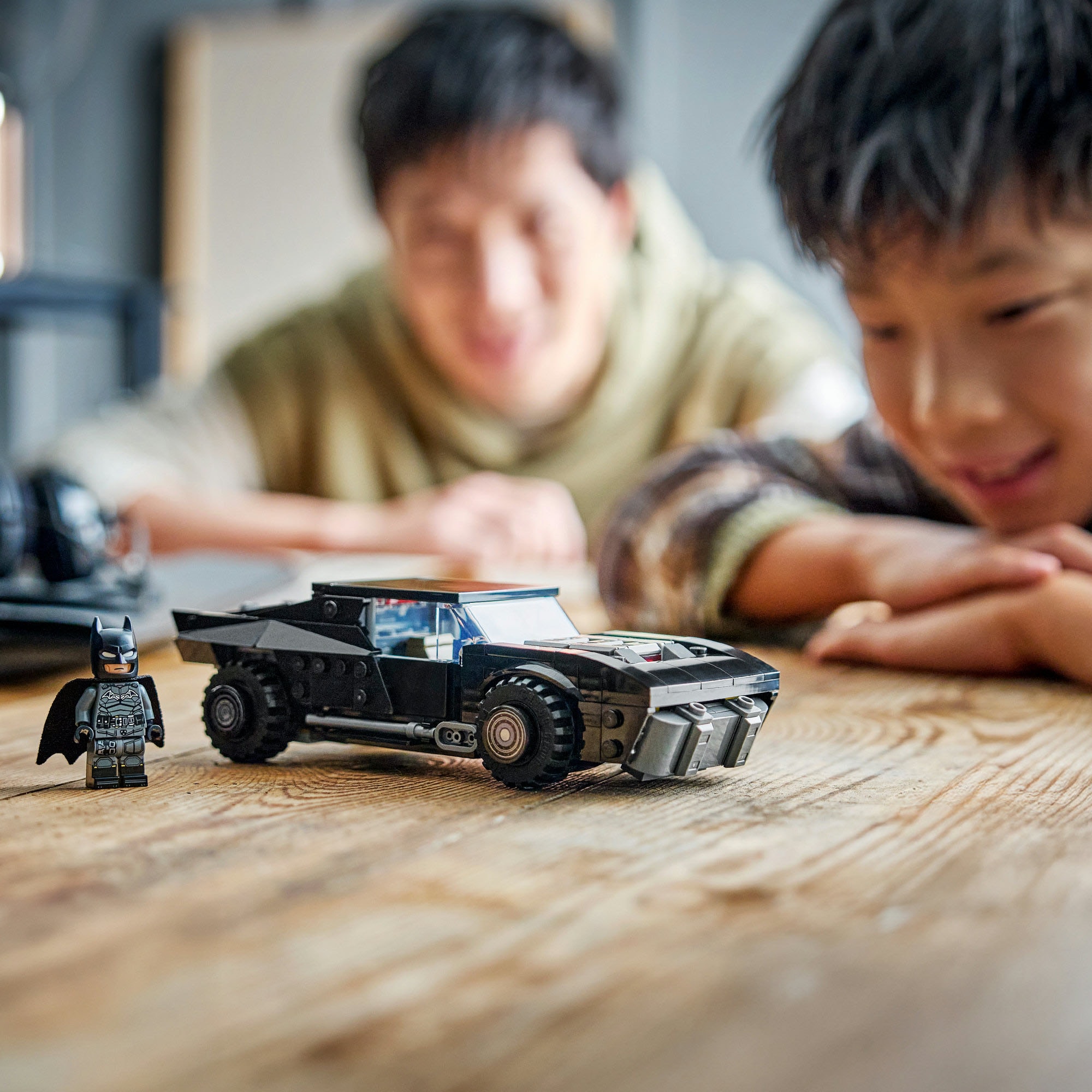 LEGO® Konstruktionsspielsteine »The Batman: Batmobil (76332), LEGO Super Heroes«