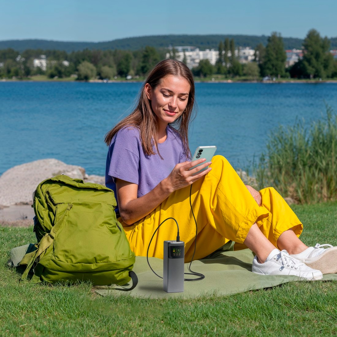 Hama Powerbank »Powerbank (65 W, 20000 mAh, 2x USB-C, 1x USB-A, Schnellladen)«