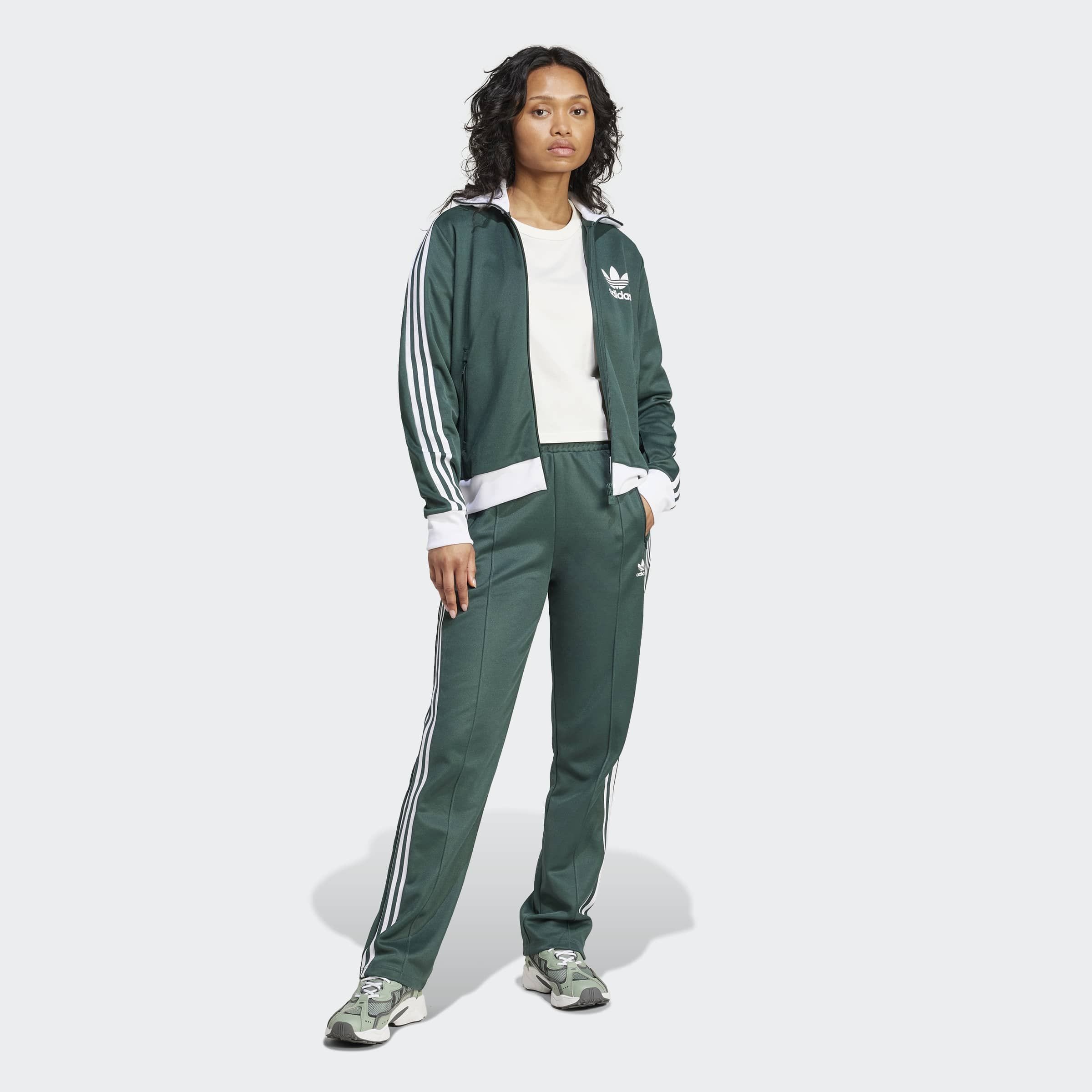 adidas Originals Sporthose »CLASSIC TP«, (1 tlg.), Retro Style, der gerade Schnitt mit schmal zulaufenden Bein