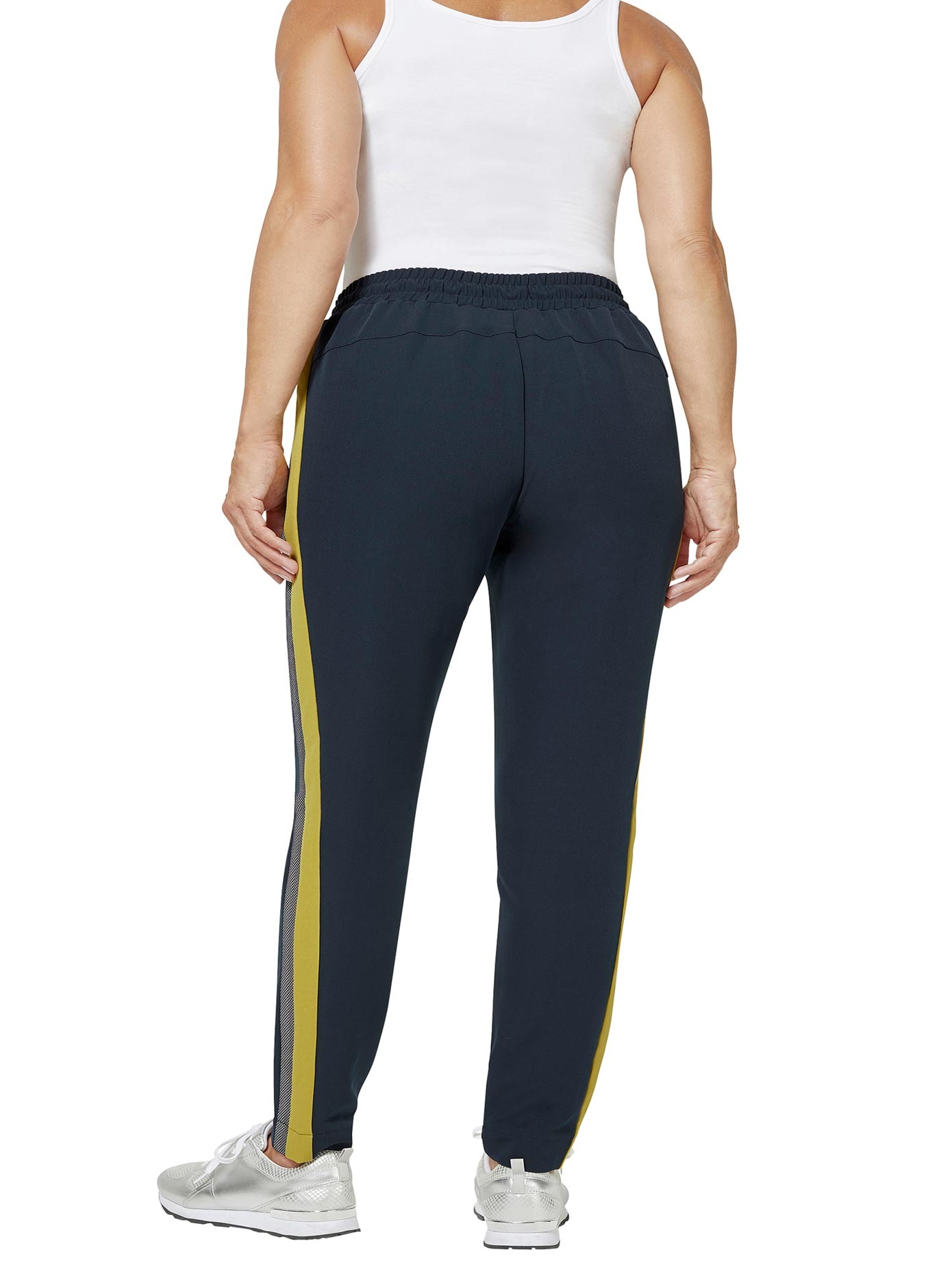 creation L Jogger Pants