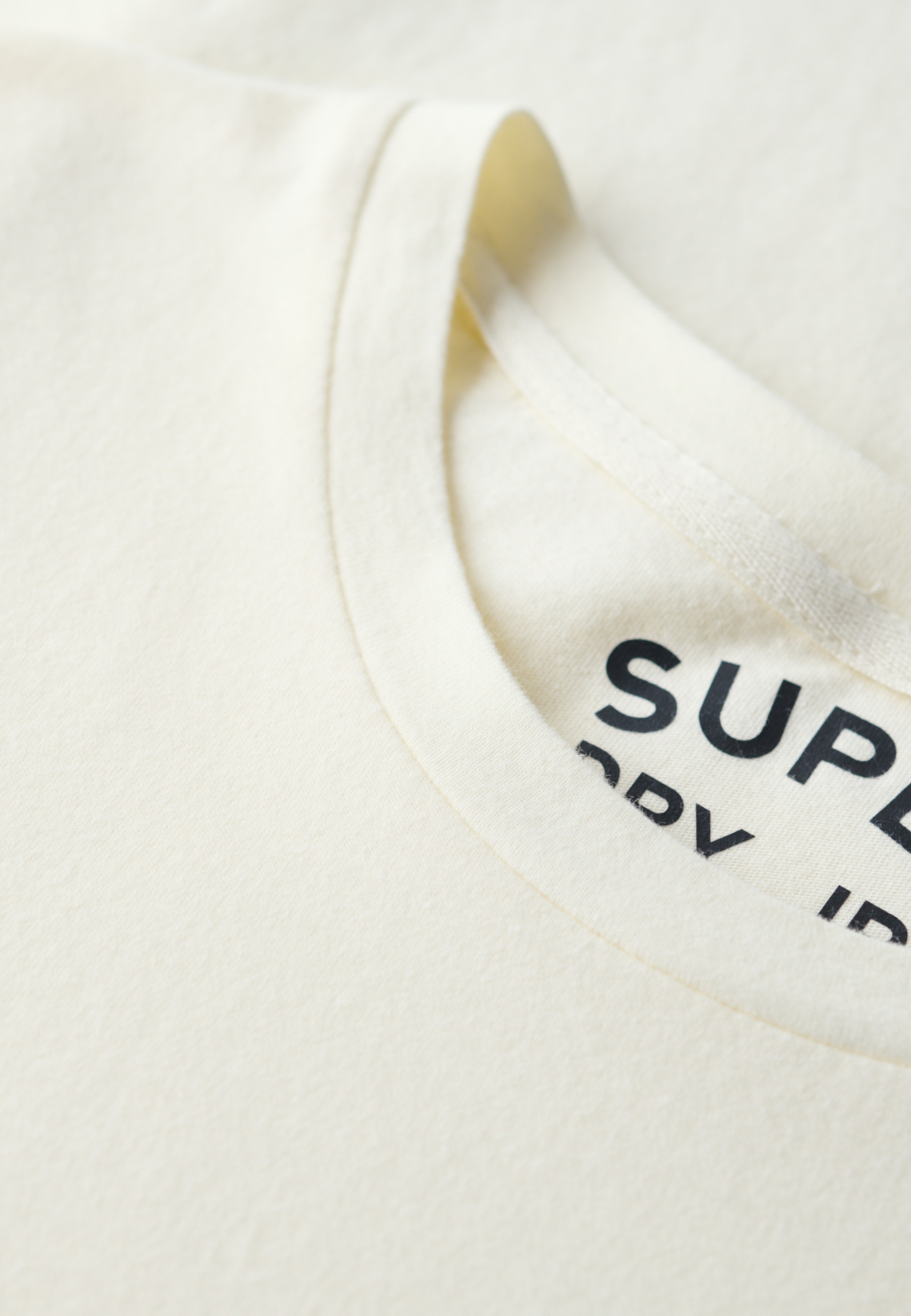 Superdry Rundhalsshirt »CLASSIC ESSENTIAL TEE«