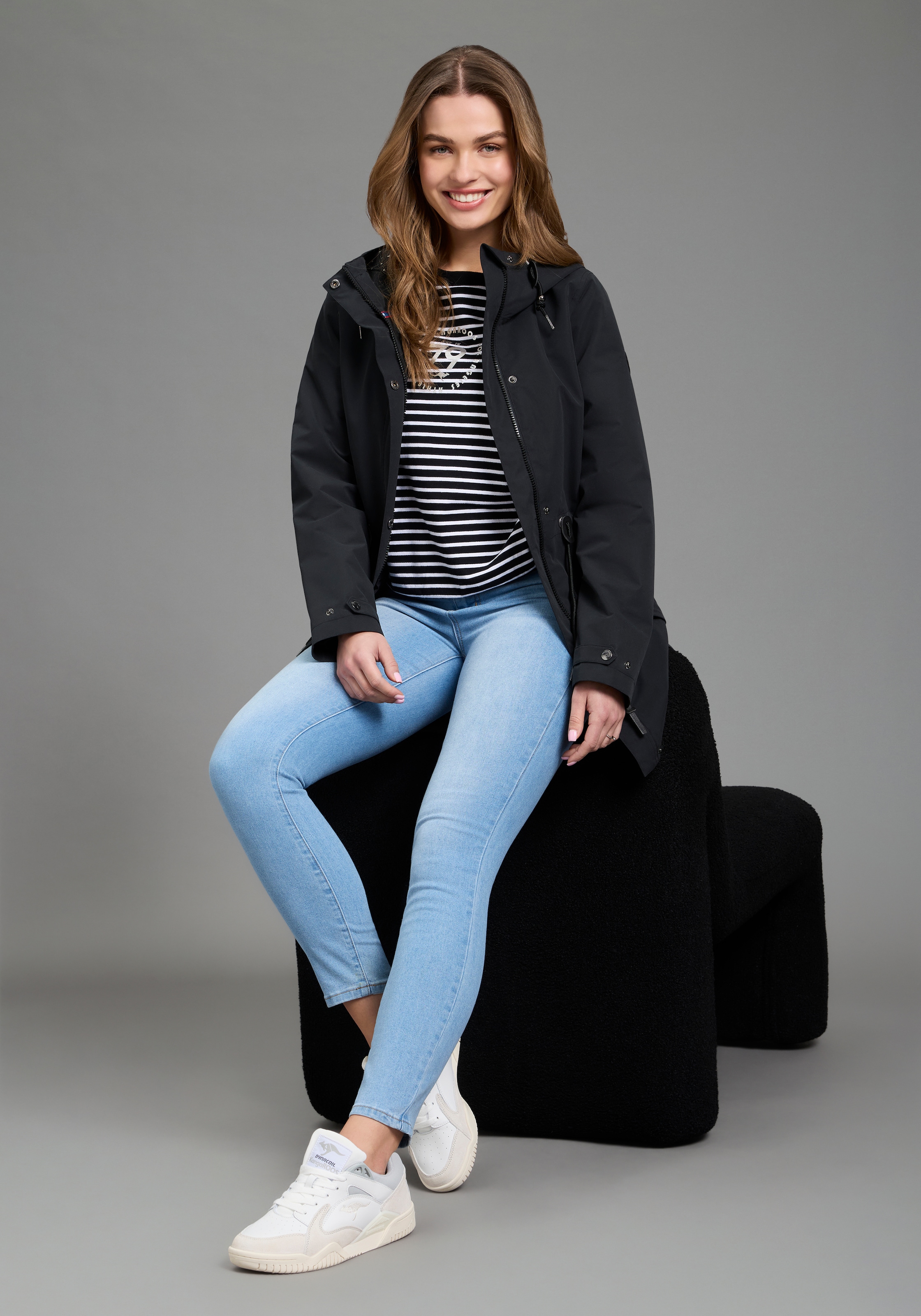 KangaROOS Outdoorjacke mit Kapuze Übergangsjacke mit Kapuze und Kordelzug