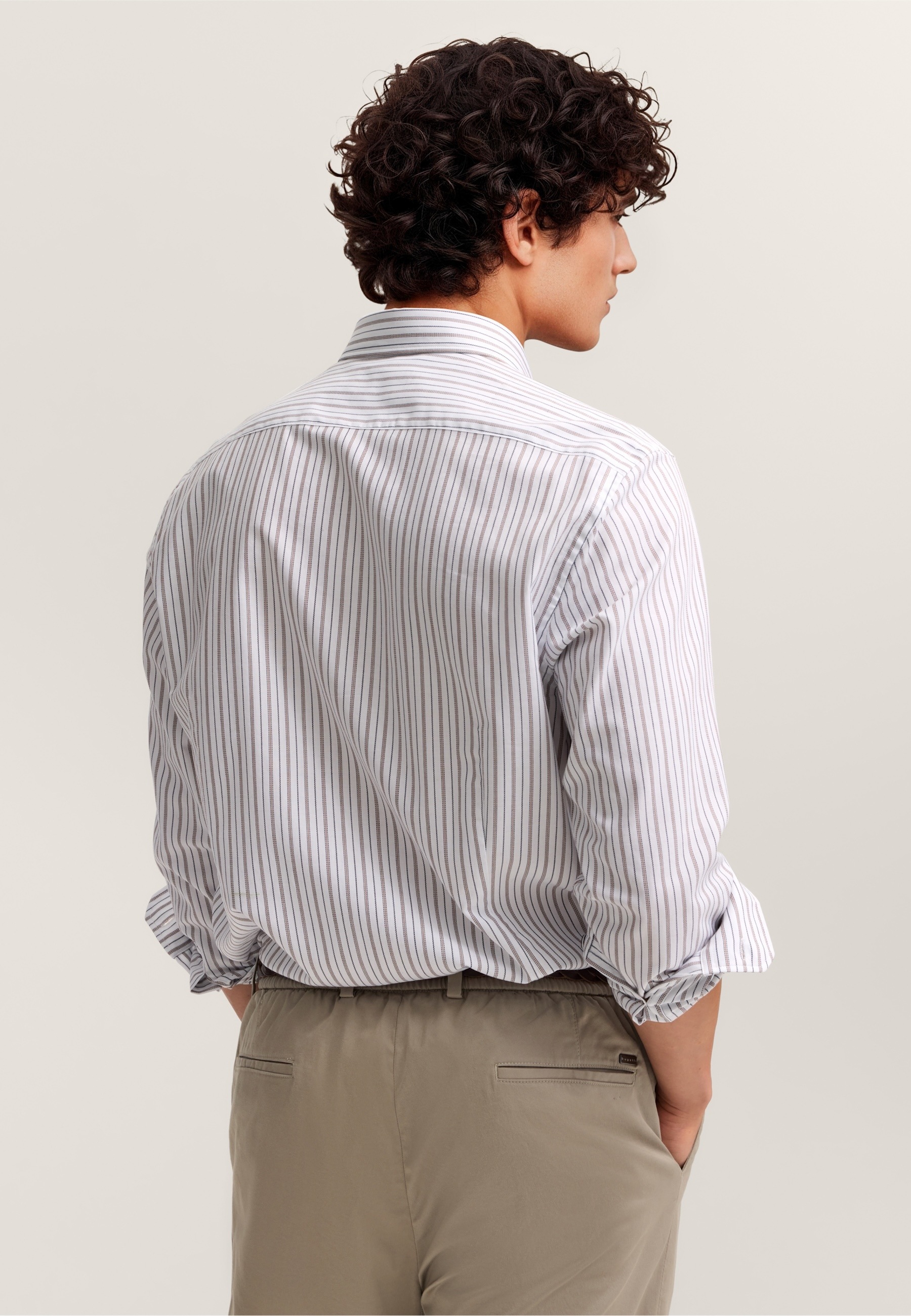 bugatti Streifenhemd »Button-Down-Kragen« im Streifen-Design