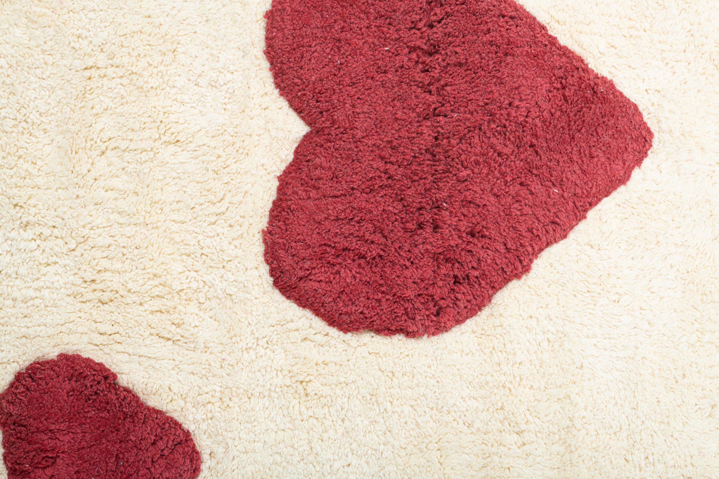 TOM TAILOR HOME Badematte »Bings Heart of Bings«, fußbodenheizungsgeeignet, Badteppich, reine Baumwolle, Uni-Farben, Motiv Herzen & Buchstaben