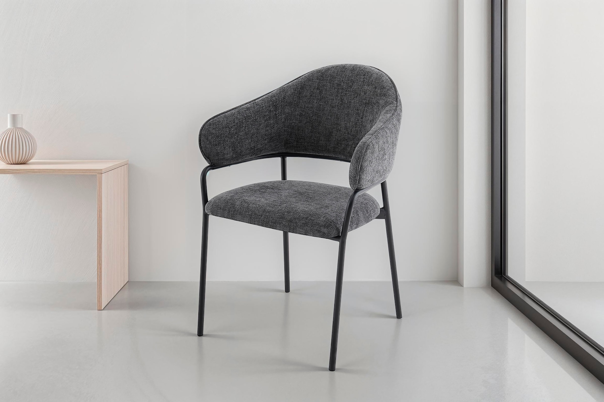 byLIVING Esszimmerstuhl »Curve« (Set) 2 Stk. Webstoff moderner Stoff Stuhl mit gemütlichem Sitzkomfort, verschiedene Farben.