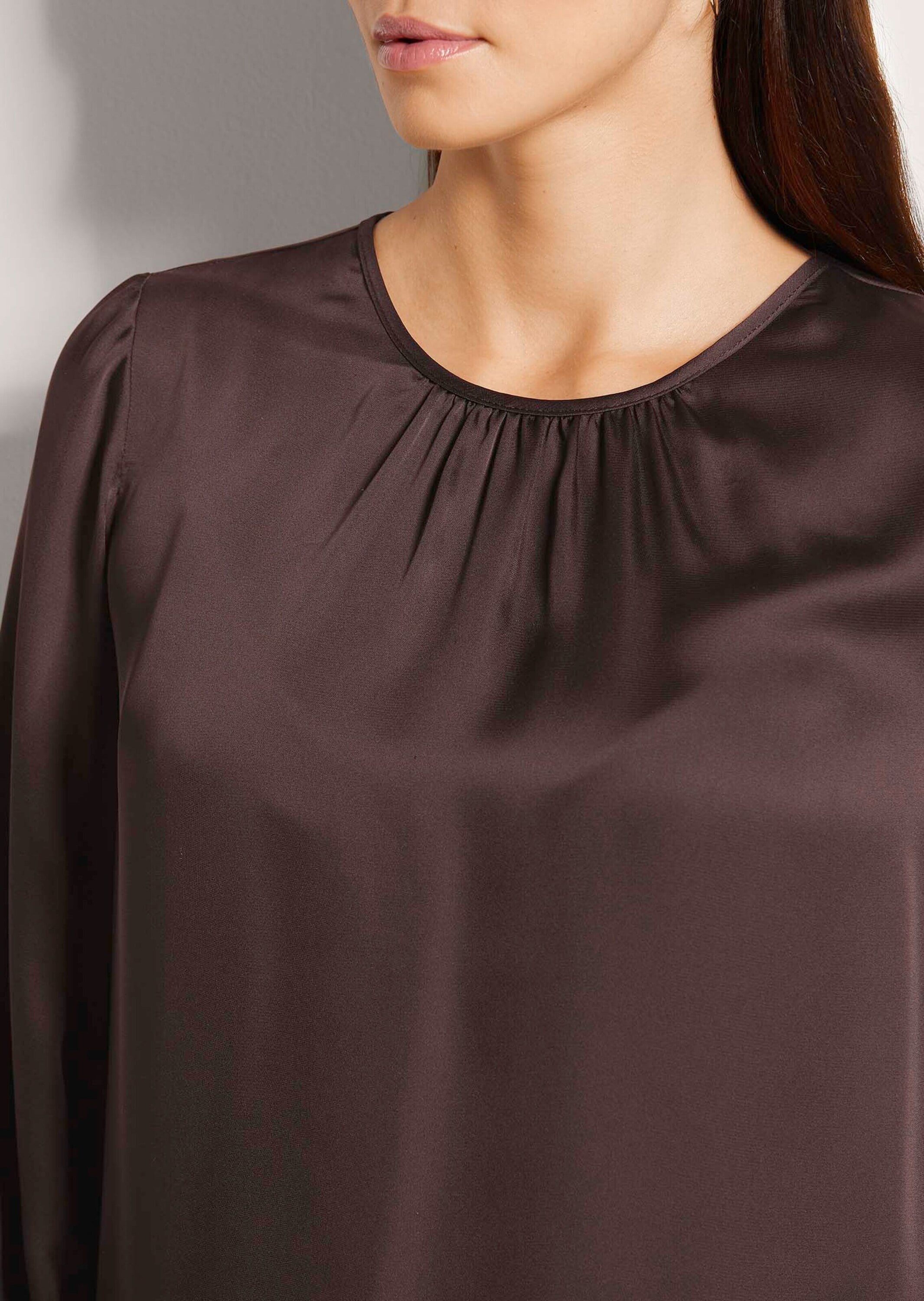 MADELEINE Langarmbluse »Bluse Raffinierte Faltenbluse mit Rundhalsausschnitt«