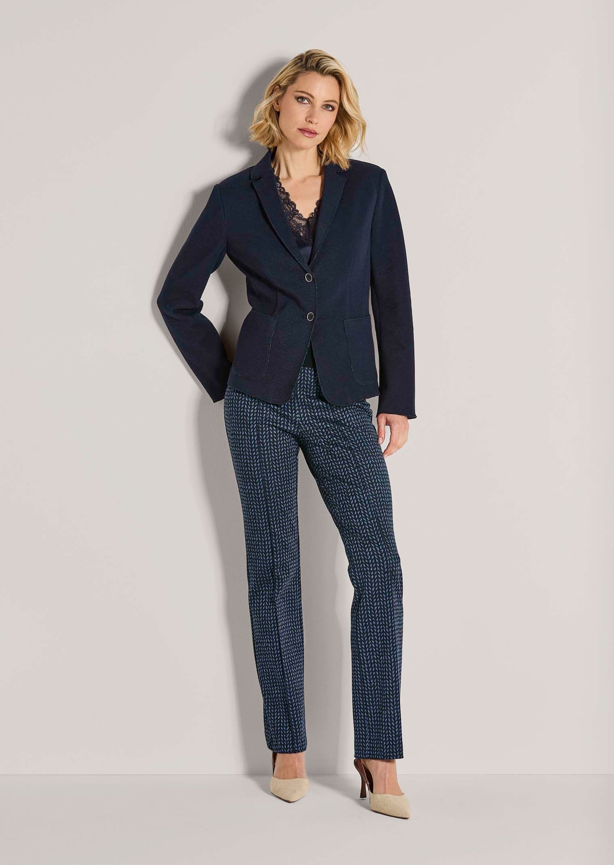 MADELEINE Jackenblazer »Jerseyblazer Stilvoller Einreiher mit Streifen-Detail« Jerseyblazer