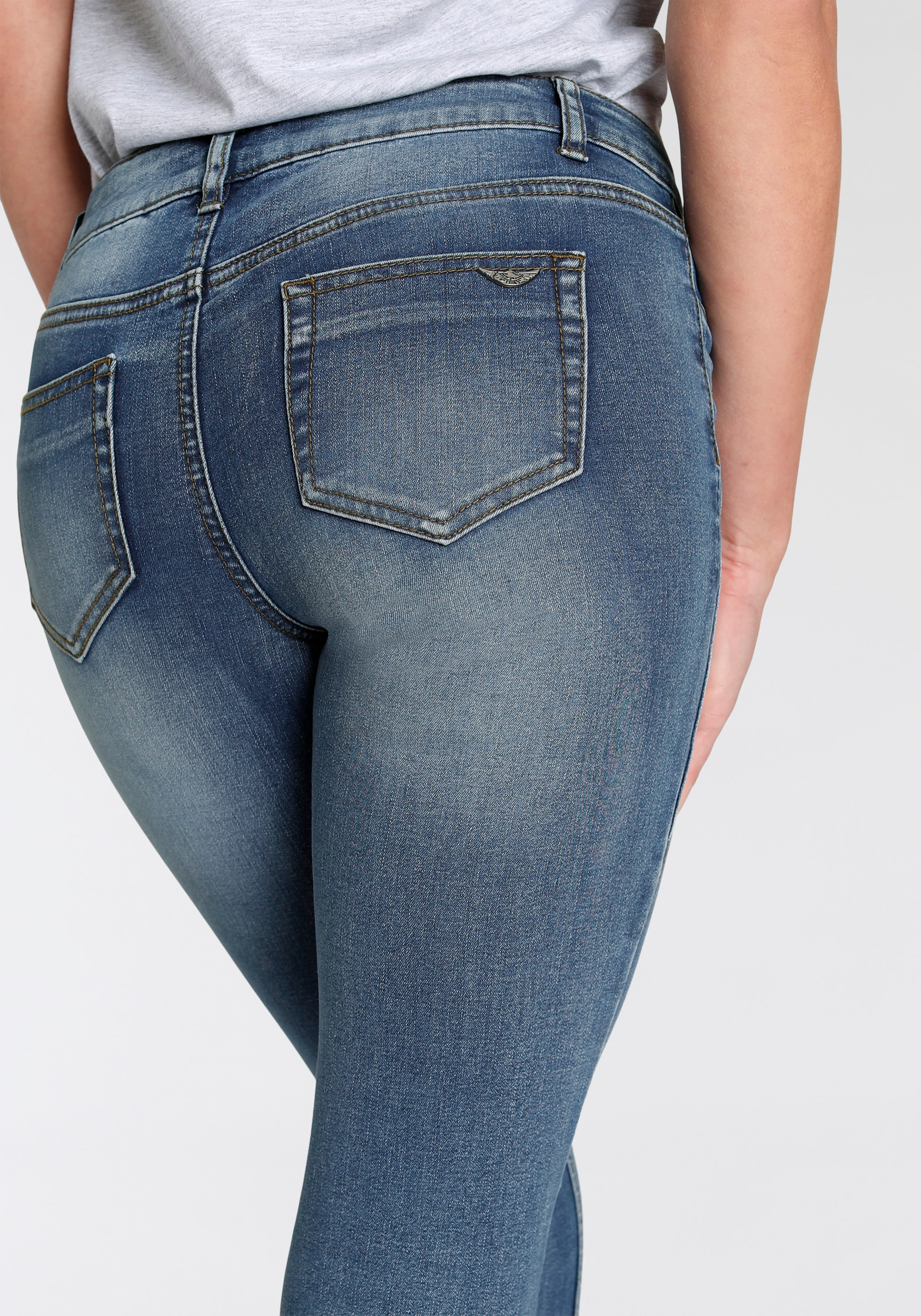 Arizona Skinny-fit-Jeans bei Waist bestellen Keileinsätzen«, online Low »mit OTTO