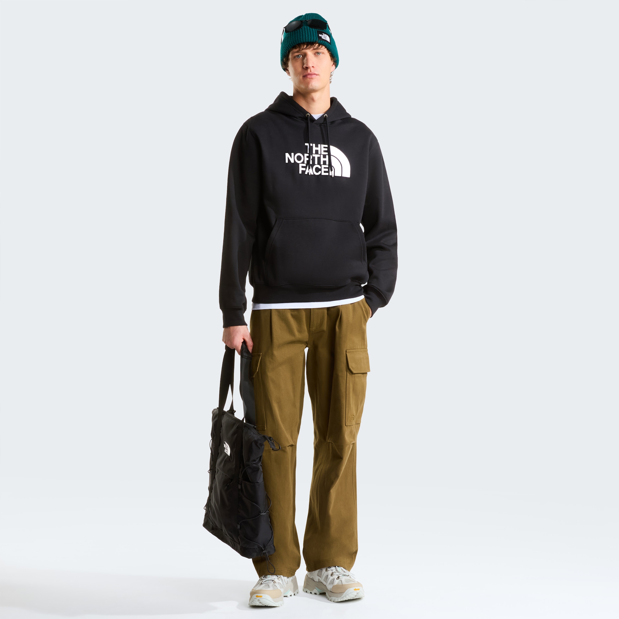 The North Face Kapuzensweatshirt »M TNF ESSENTIAL DREW PEAK REGULAR HOODIE«
