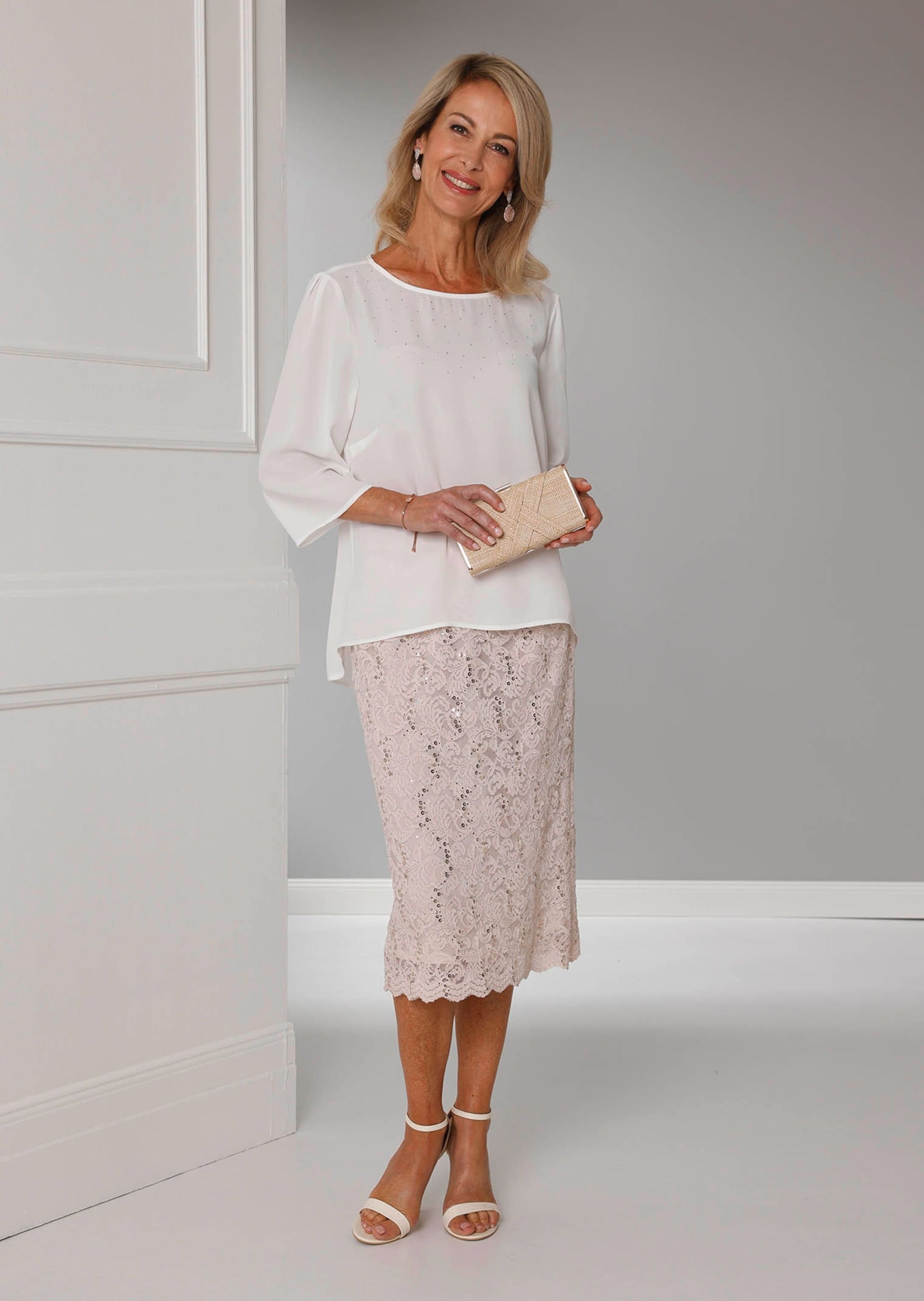 GOLDNER Kurzarmbluse »Kurzgröße Elegante Bluse aus Chiffon«