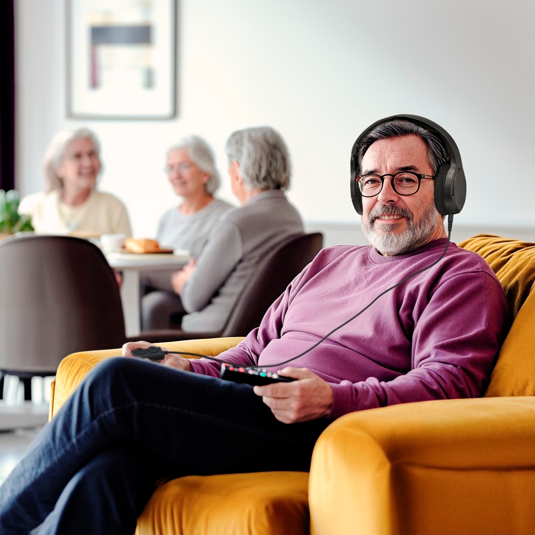 Hama HiFi-Kopfhörer »TV-Kopfhörer (6 m langes Kabel, getrennte Lautstärke links u. rechts)« nicht vorhanden Freisprechfunktion