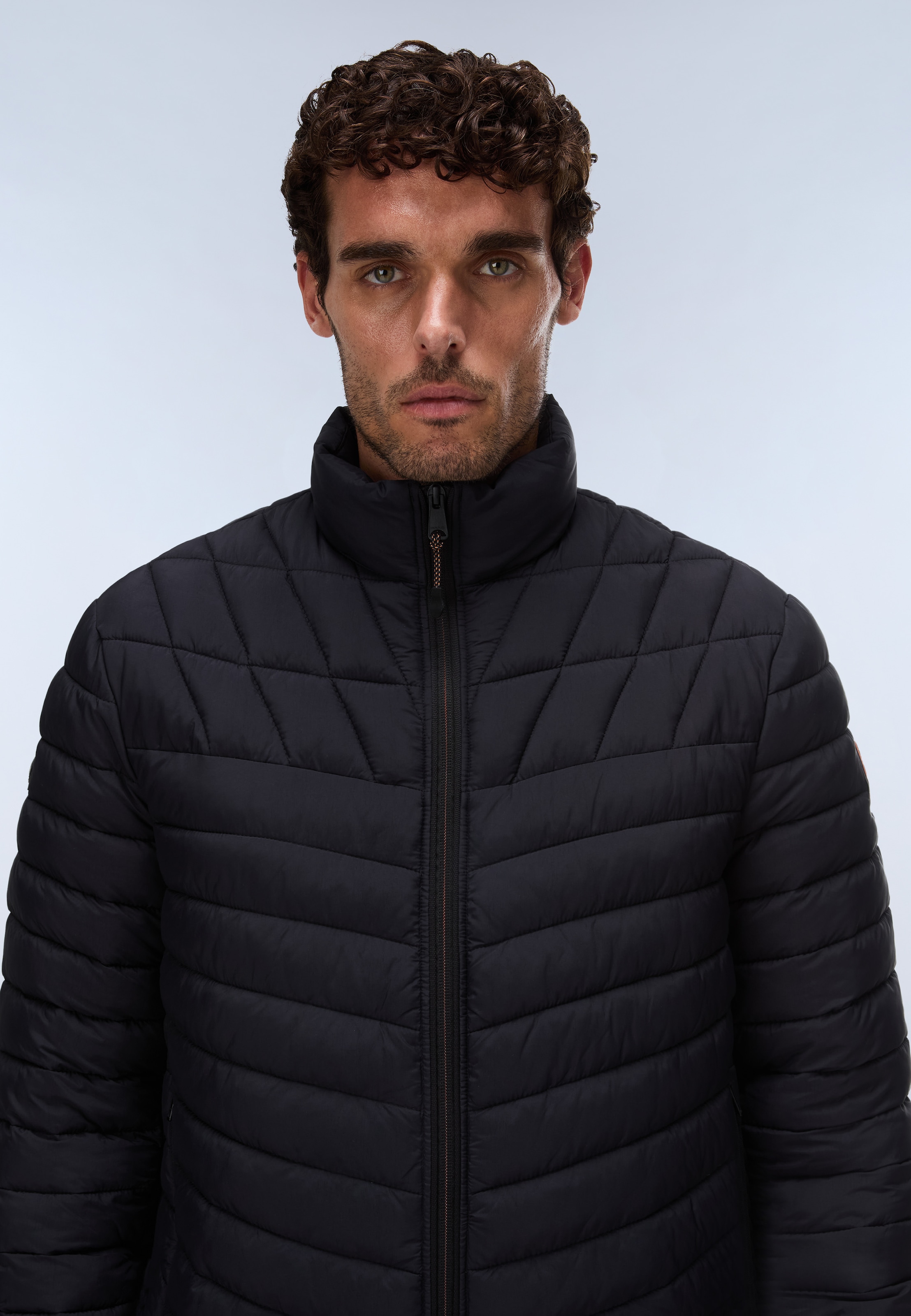 Napapijri Steppjacke »A-LAPAZ S LAPAZ BLACK MRS« auch in großen Größen, mit sportlichem Stil