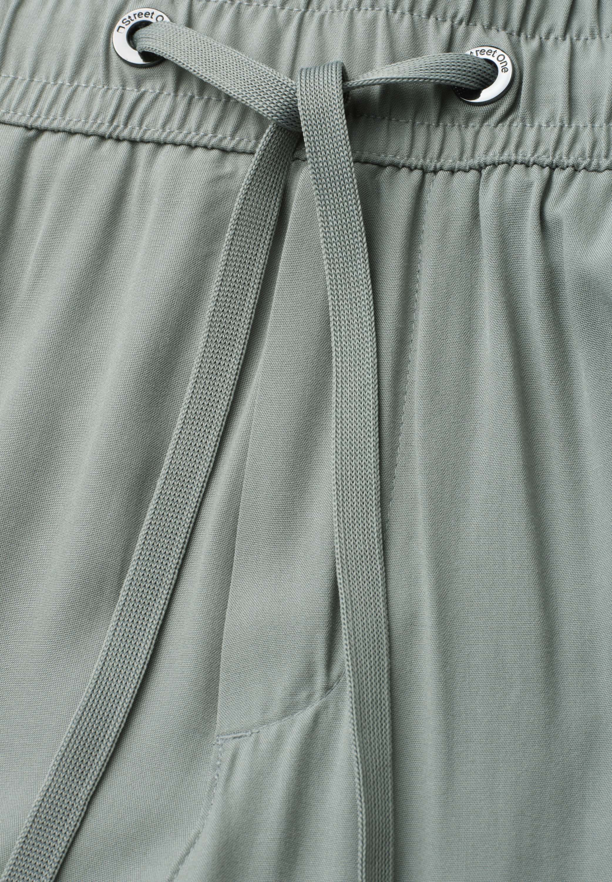 STREET ONE Stoffhose »Style Emee«  3/4-Sommerhose mit elastischem Bund und Tunnelzug